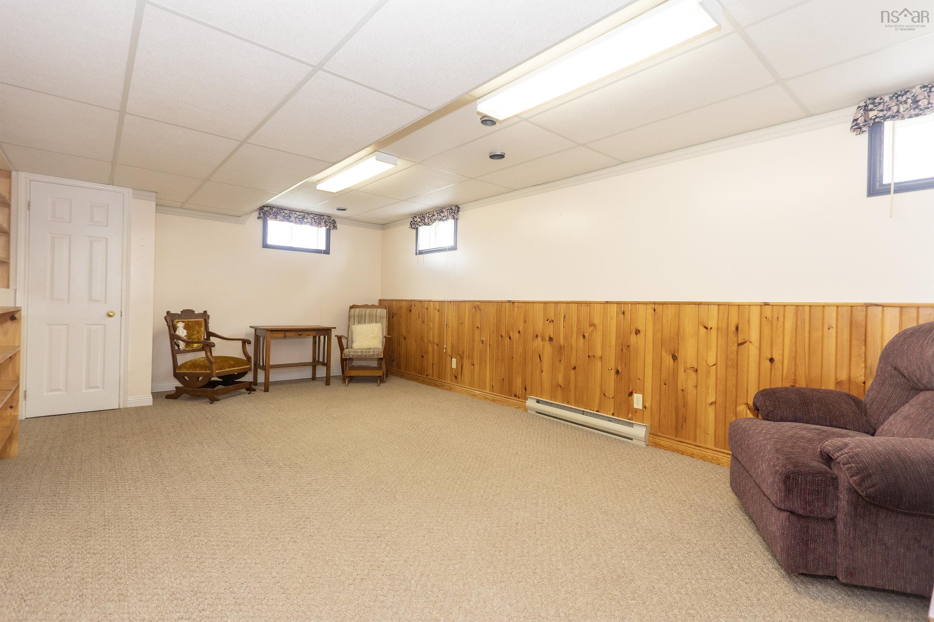 $399,900.00: 125 Fox Ranch Road, East Amherst