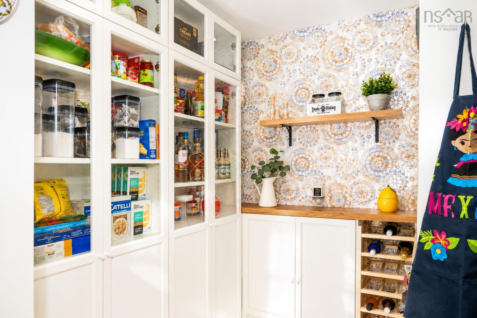 $850,000.00: 15 Meadowood Court, Sydney River