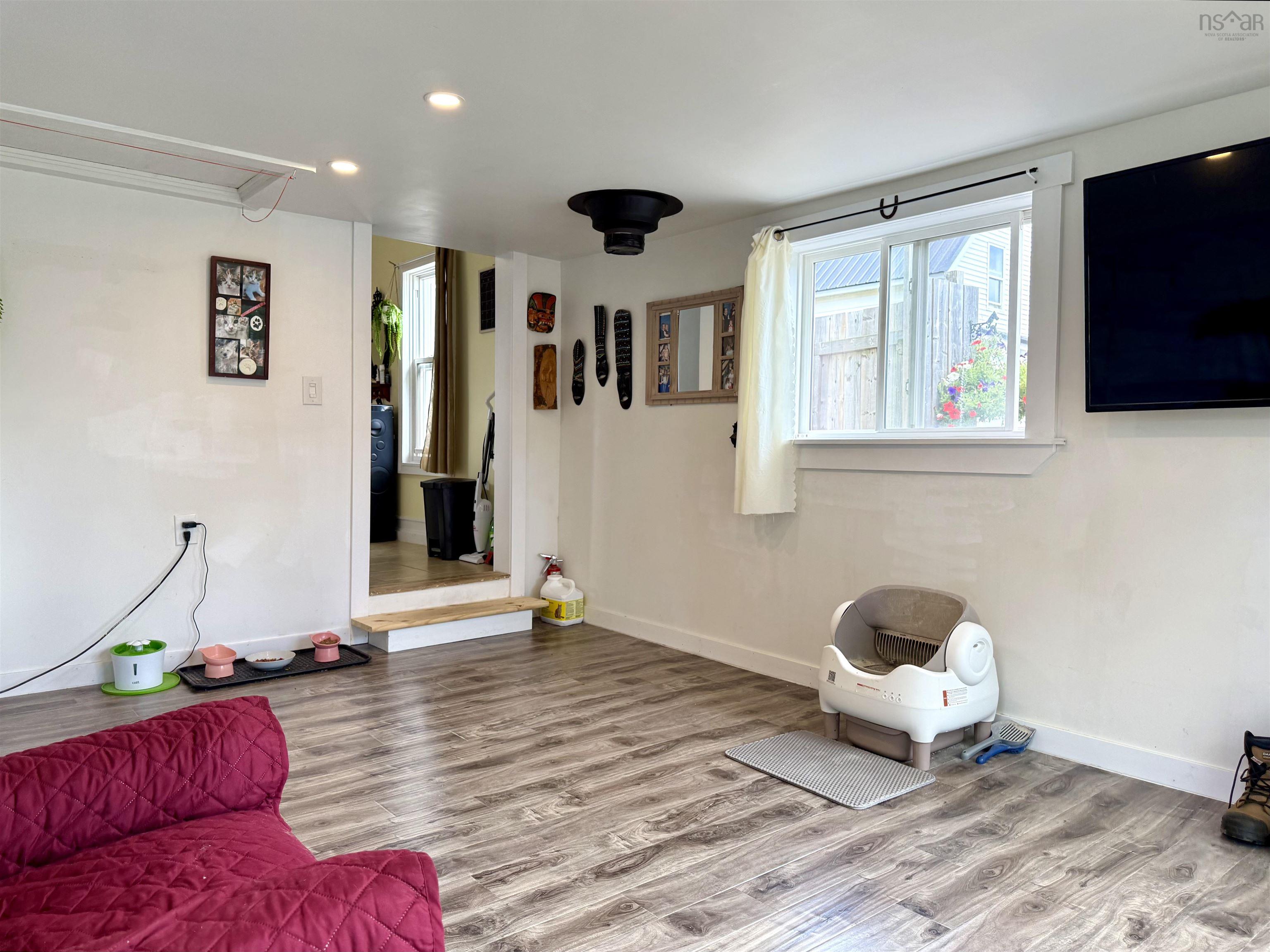 $229,900.00: 22 Chamberlain Street, Amherst