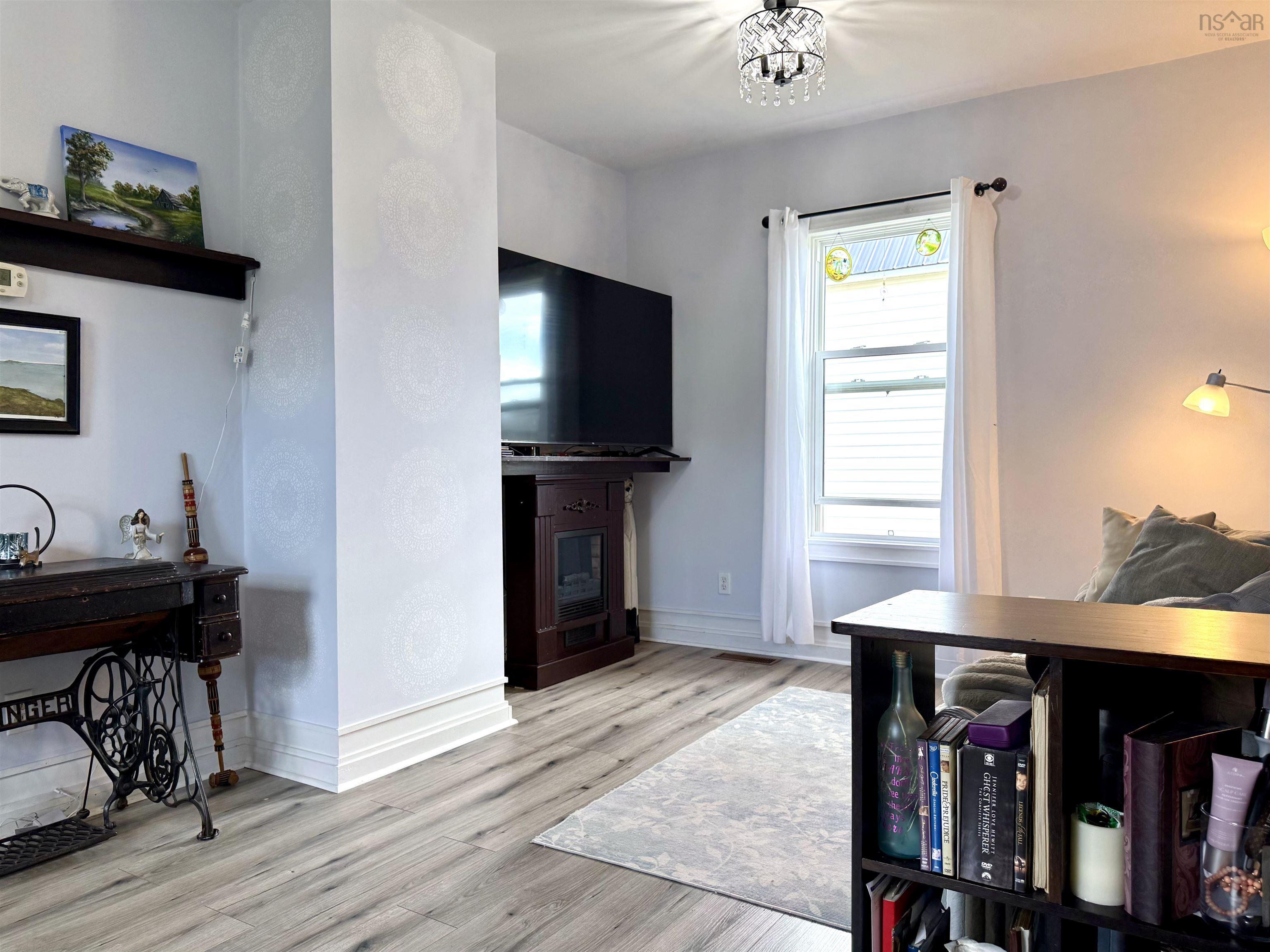 $229,900.00: 22 Chamberlain Street, Amherst