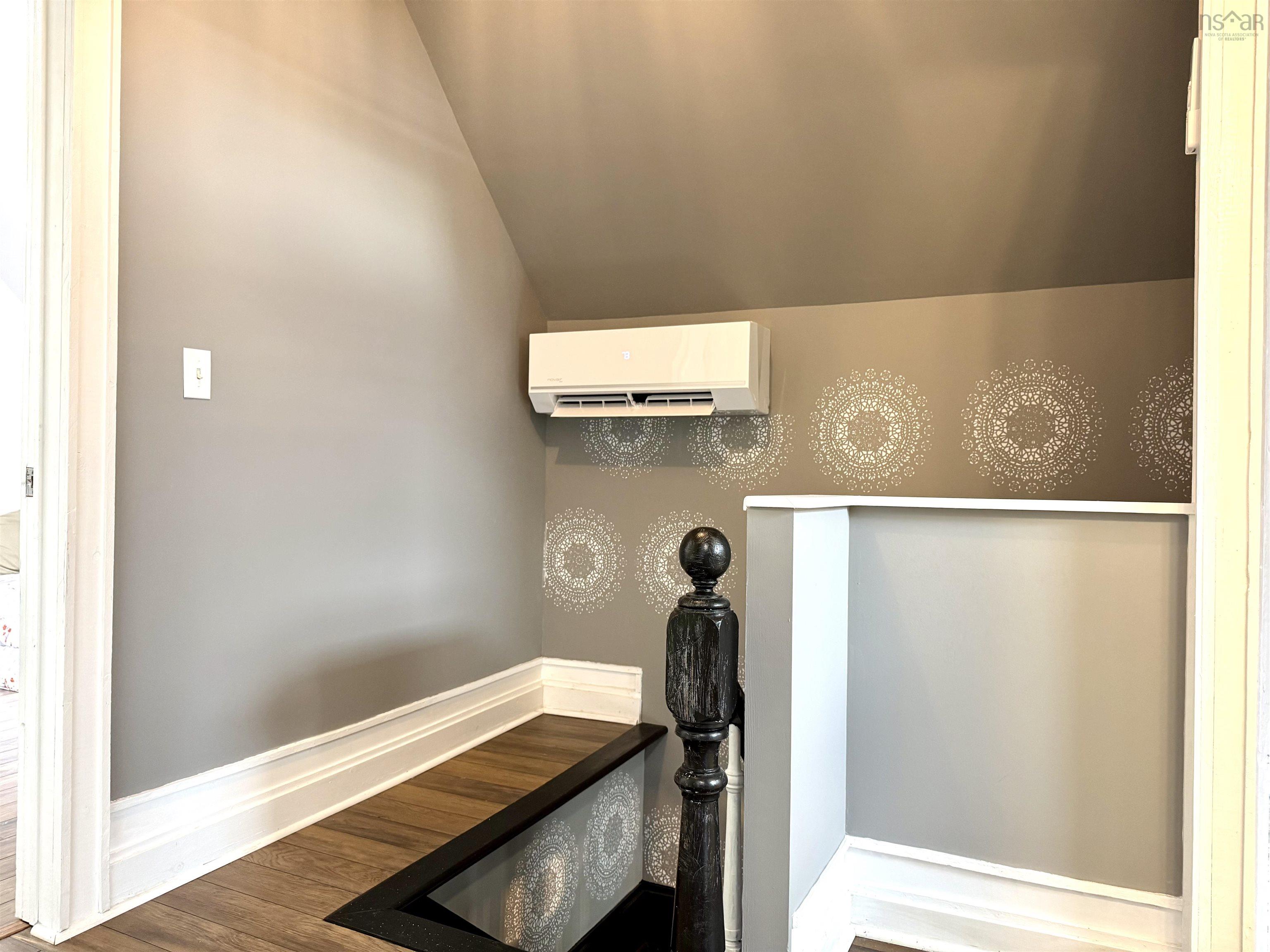 $229,900.00: 22 Chamberlain Street, Amherst