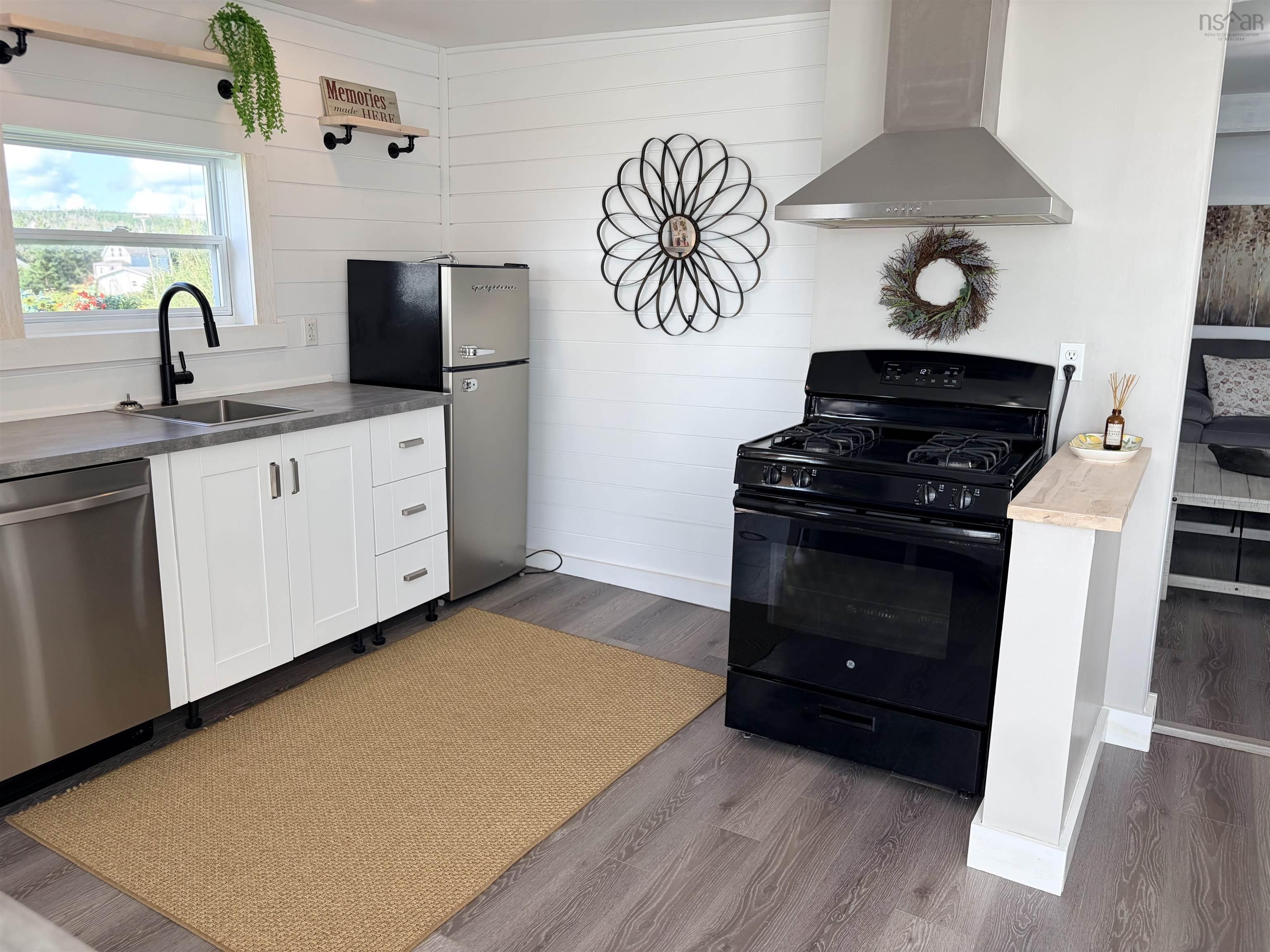 $174,000.00: 101 Havenside Road, Louisbourg