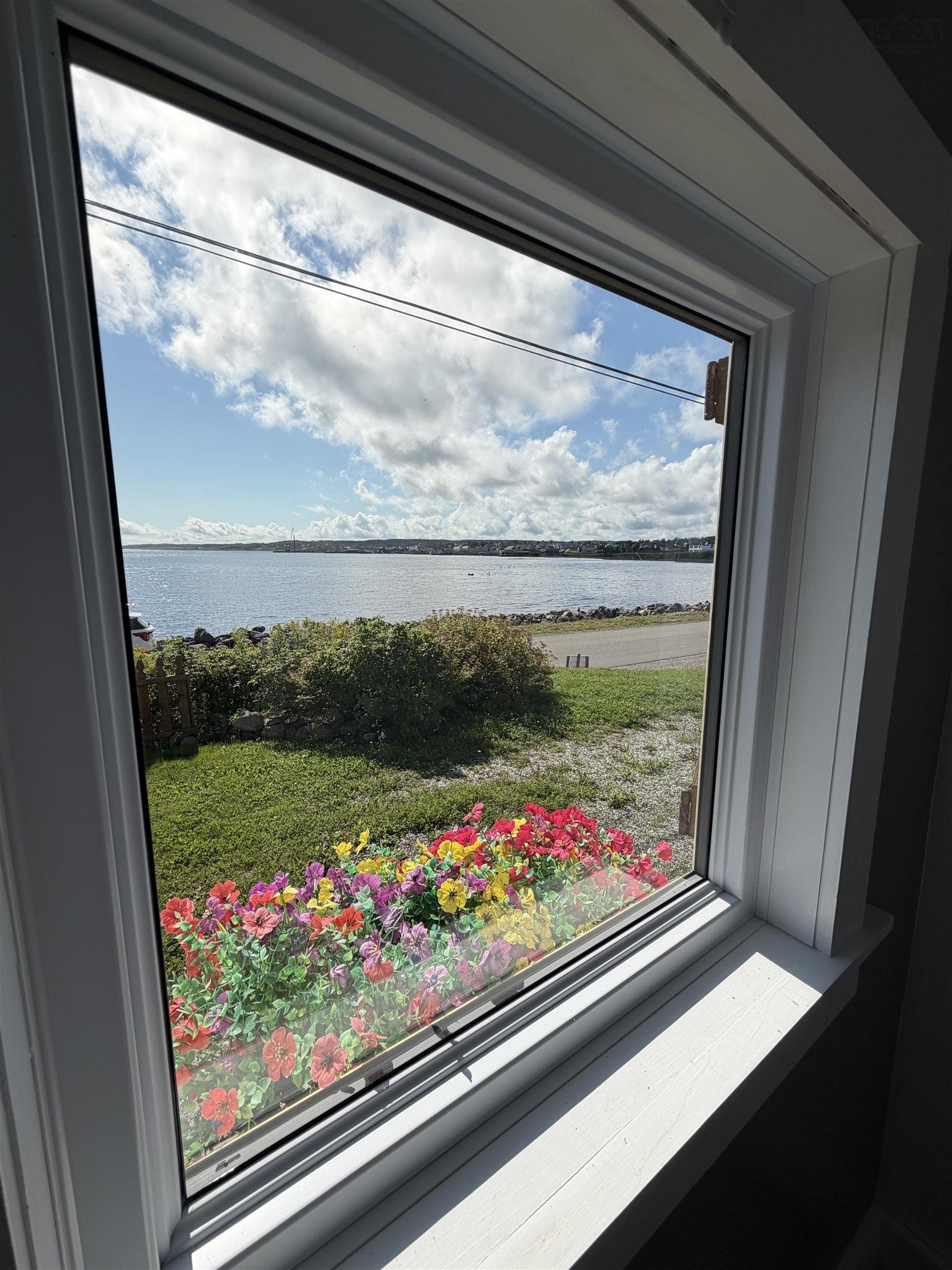 $174,000.00: 101 Havenside Road, Louisbourg