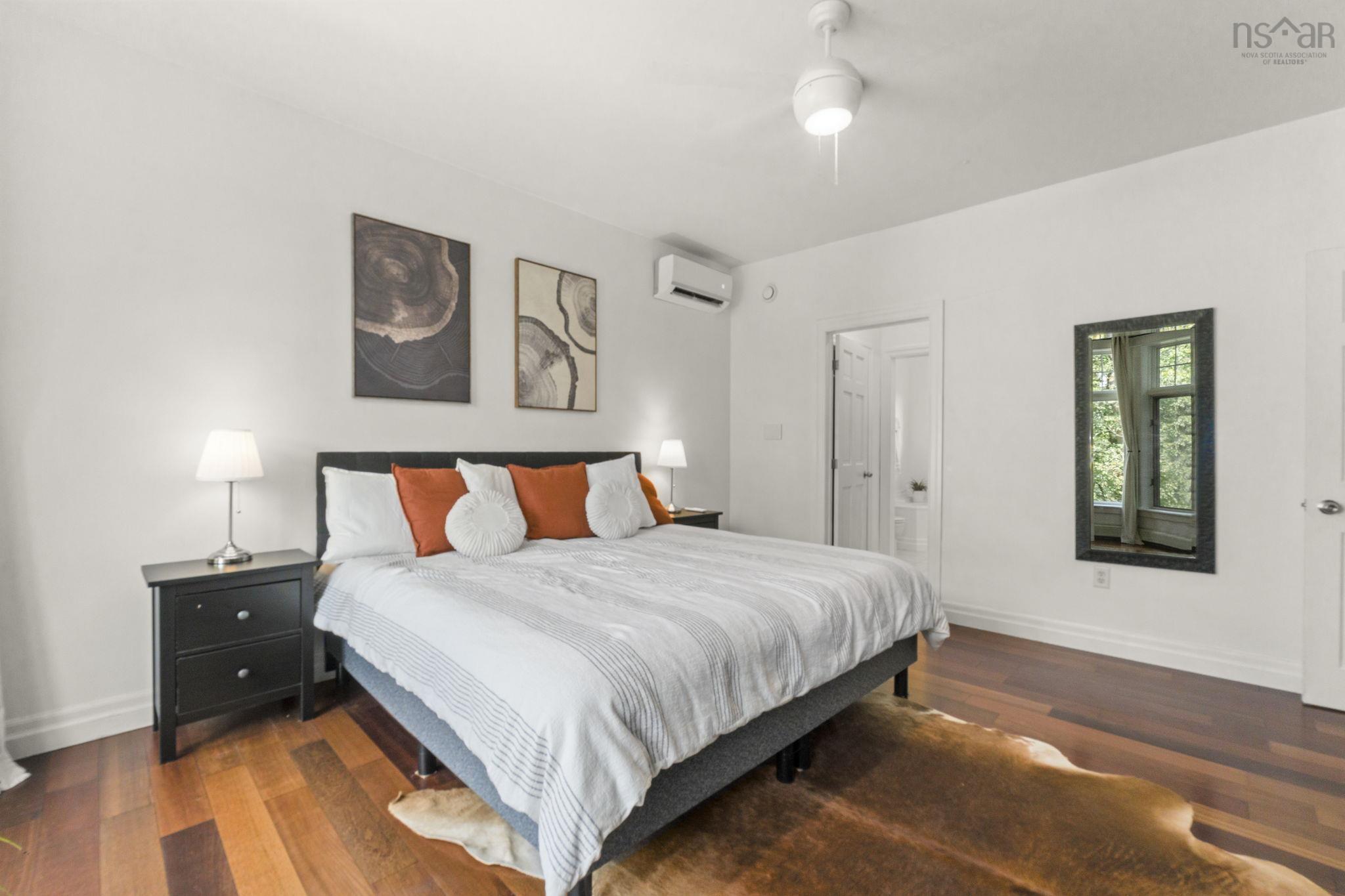 $1,249,900.00: 2031 Quinn Street, Halifax