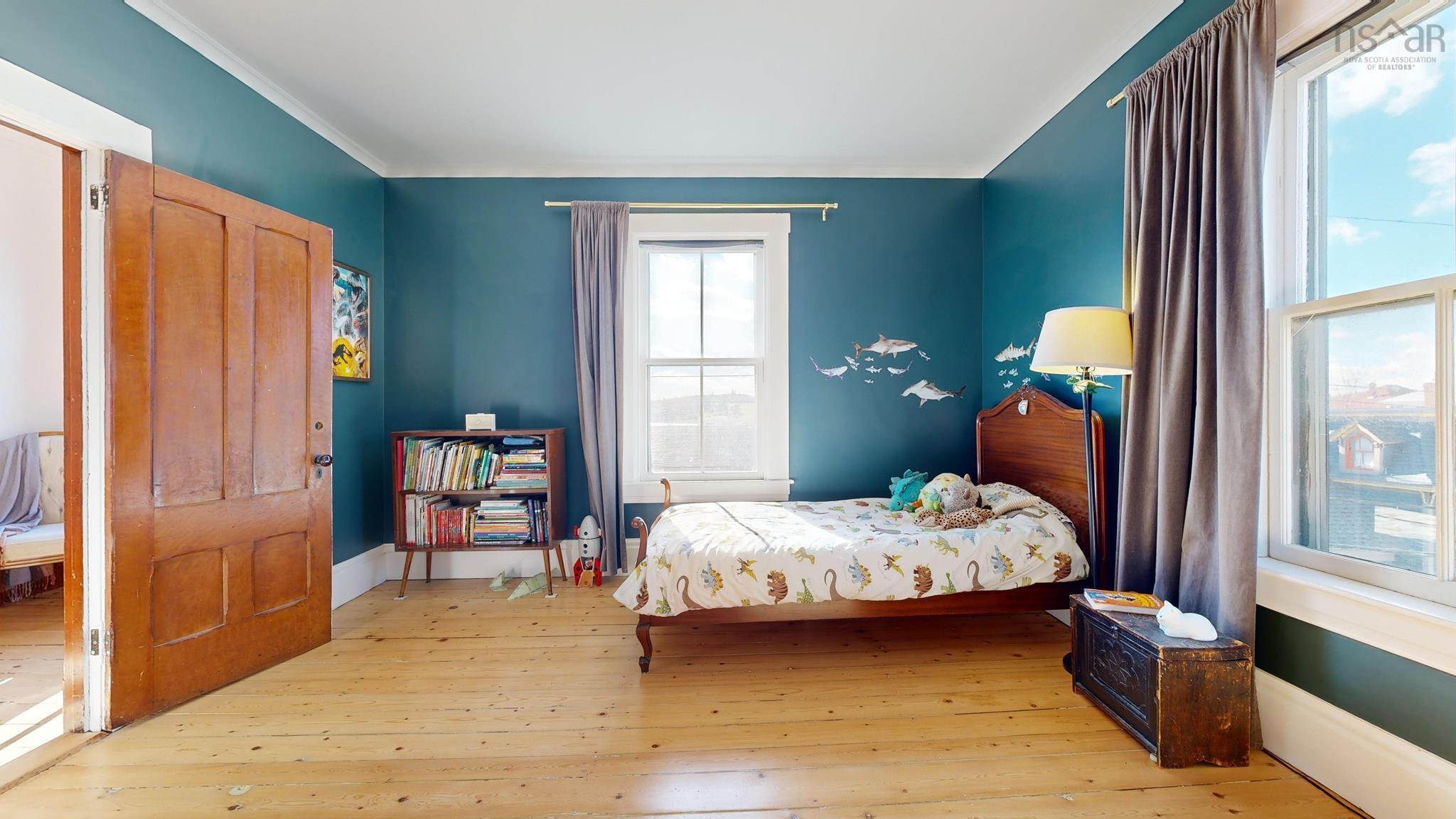 $950,000.00: 141 Pelham Street, Lunenburg