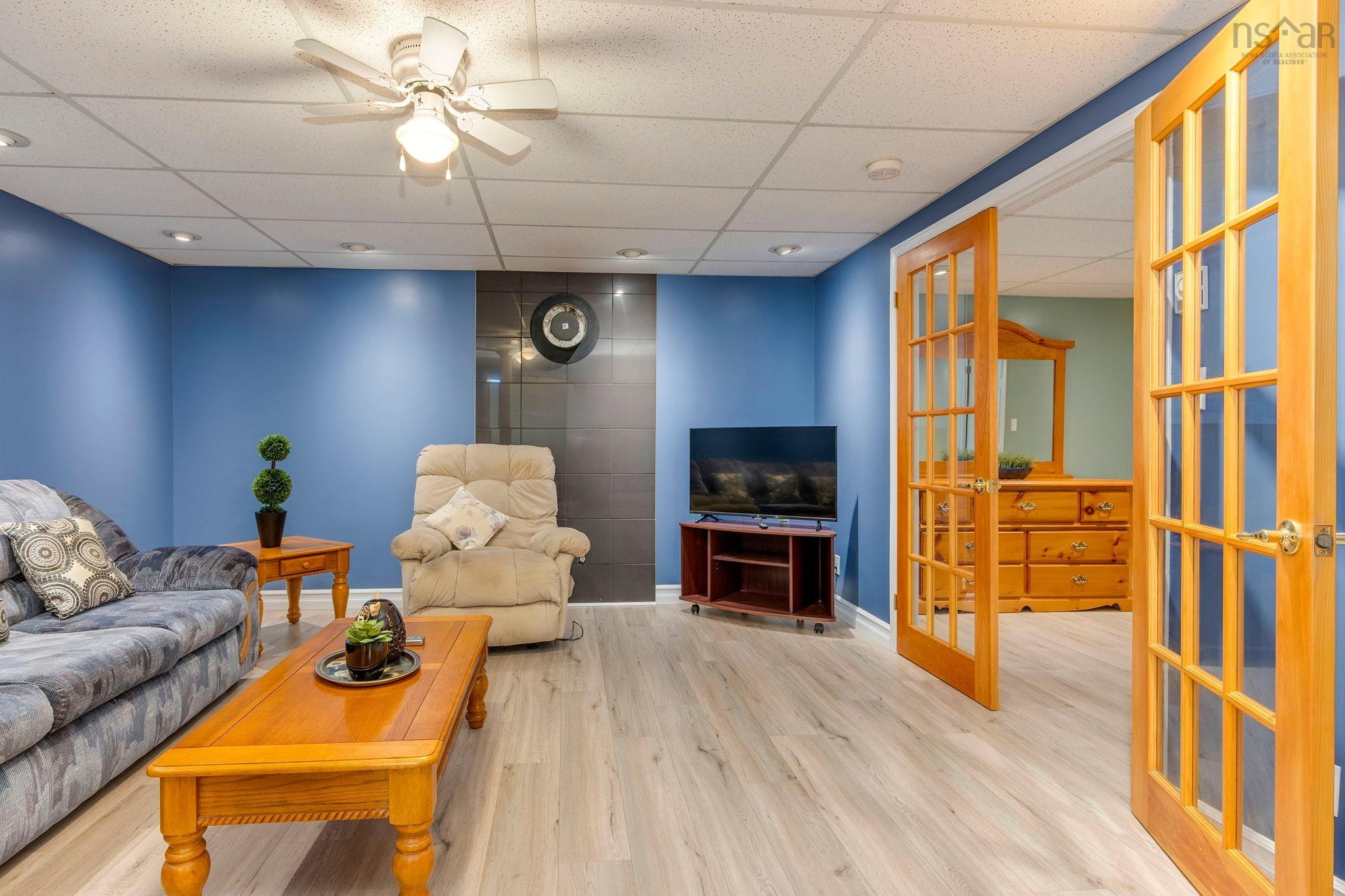 $599,900.00: 6 Carmichael Court, Brookside