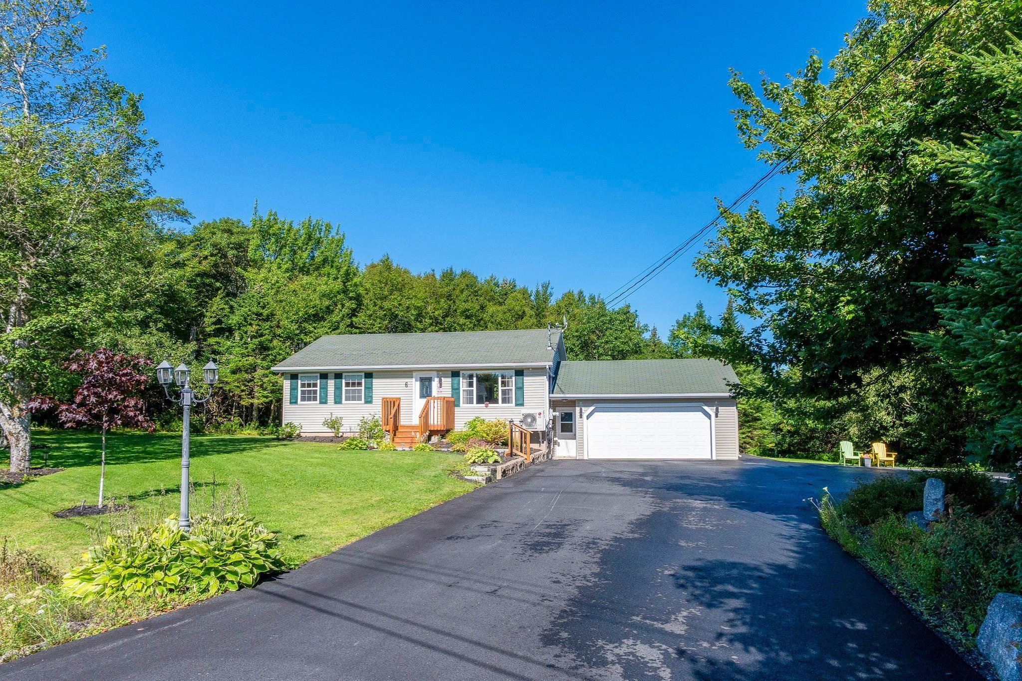 $599,900.00: 6 Carmichael Court, Brookside