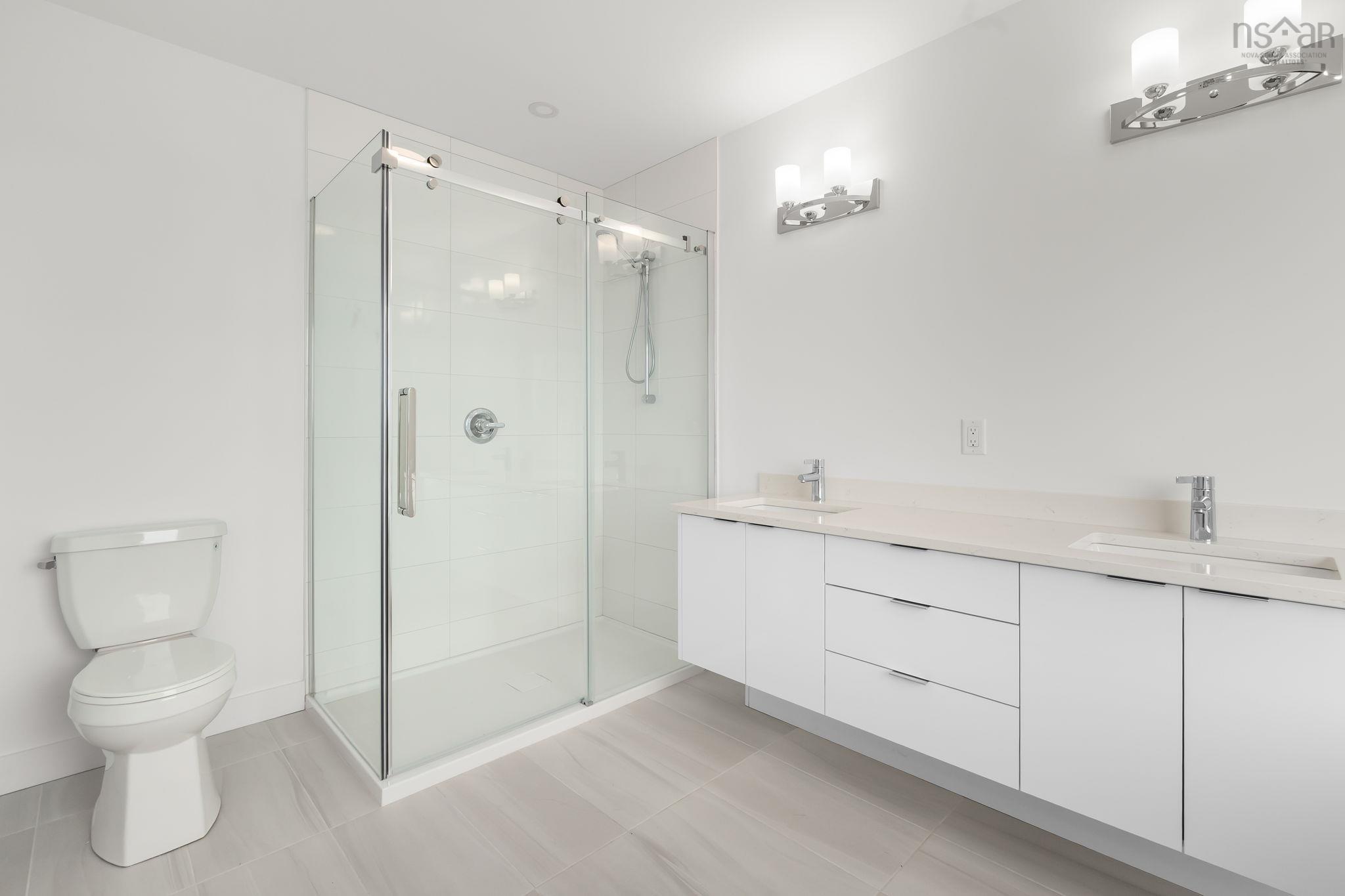 $779,900.00: 203 Brunello Boulevard, Brunello Estates