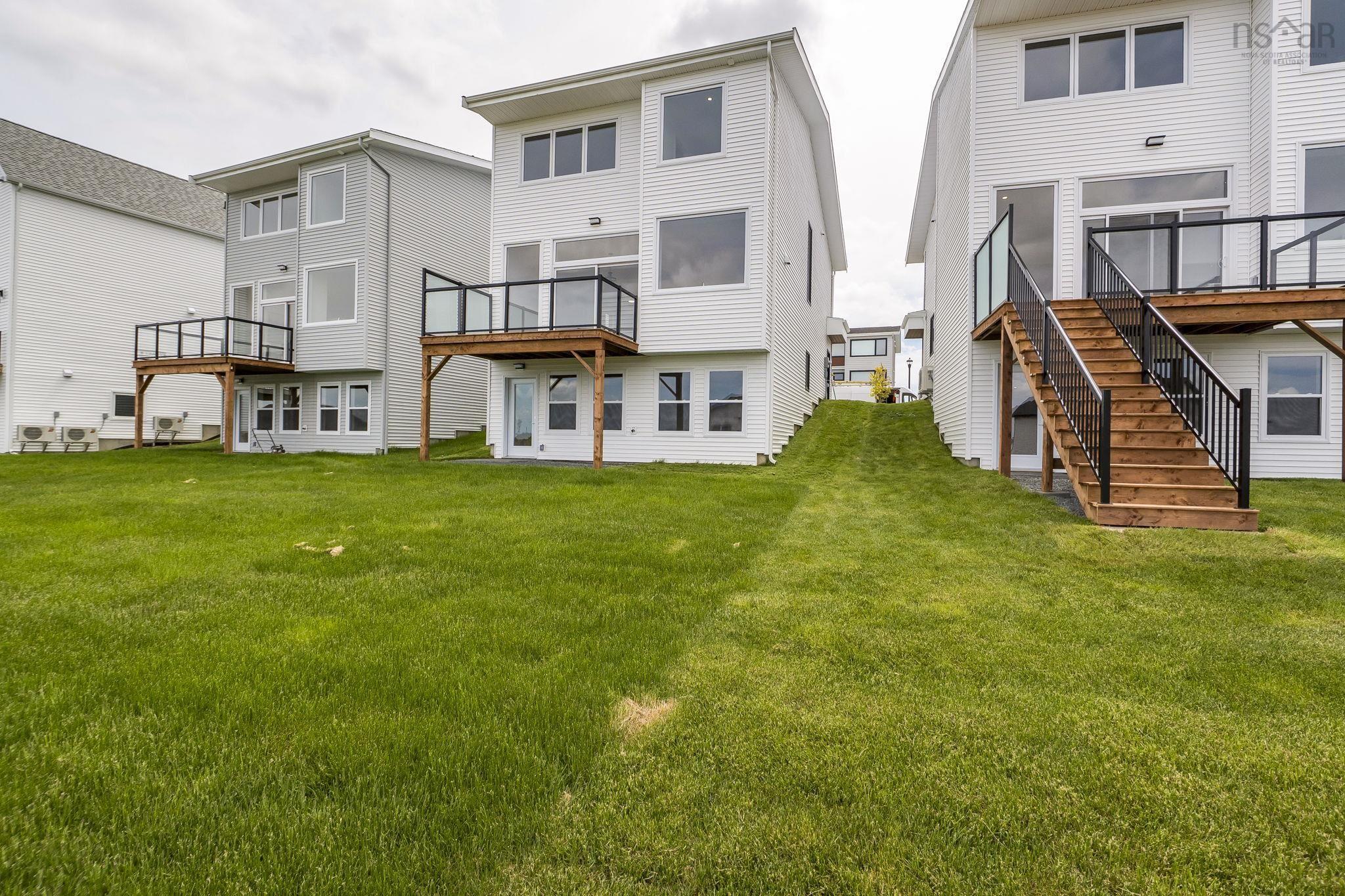 $779,900.00: 203 Brunello Boulevard, Brunello Estates