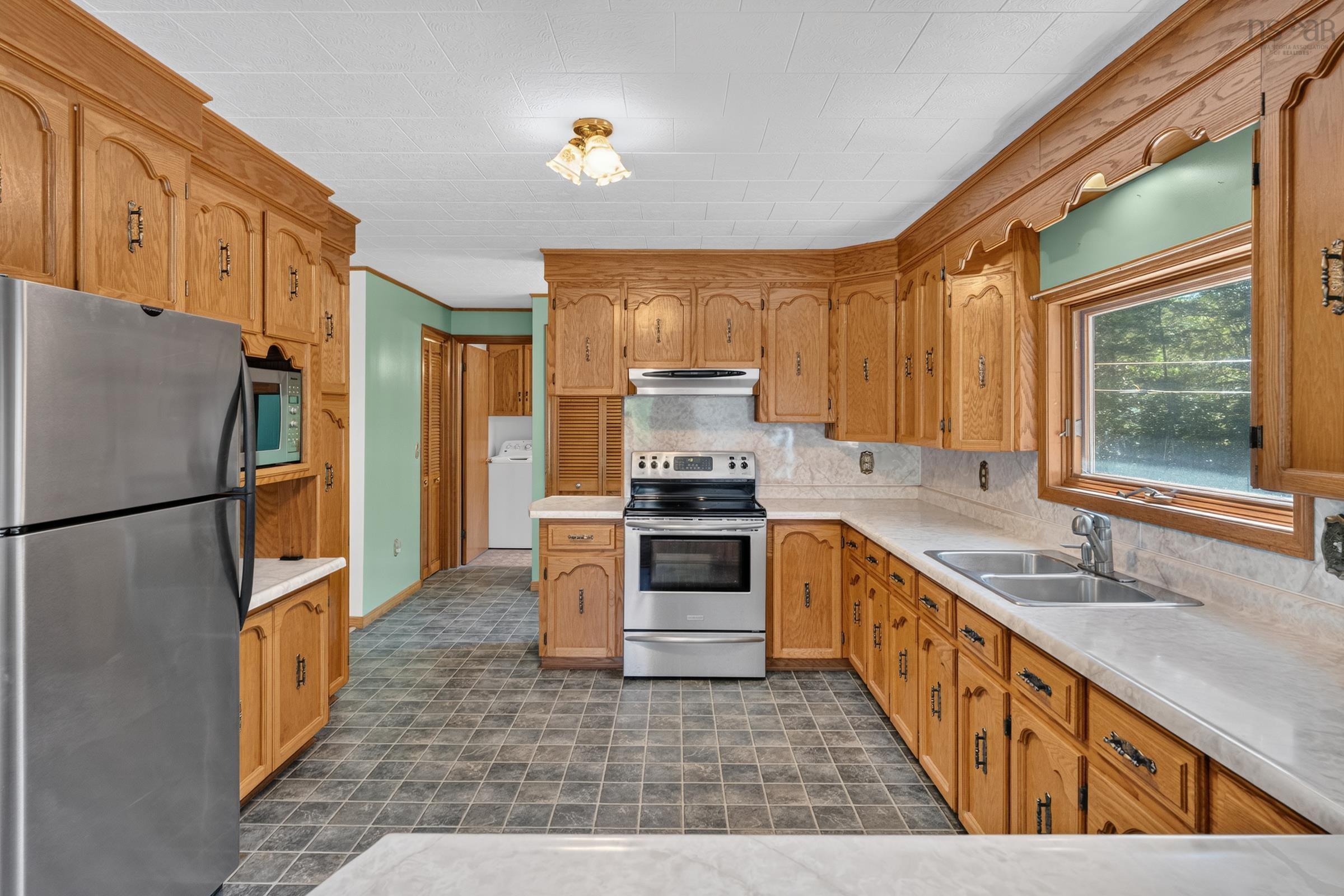 $349,900.00: 5213 Highway 1, Weymouth North