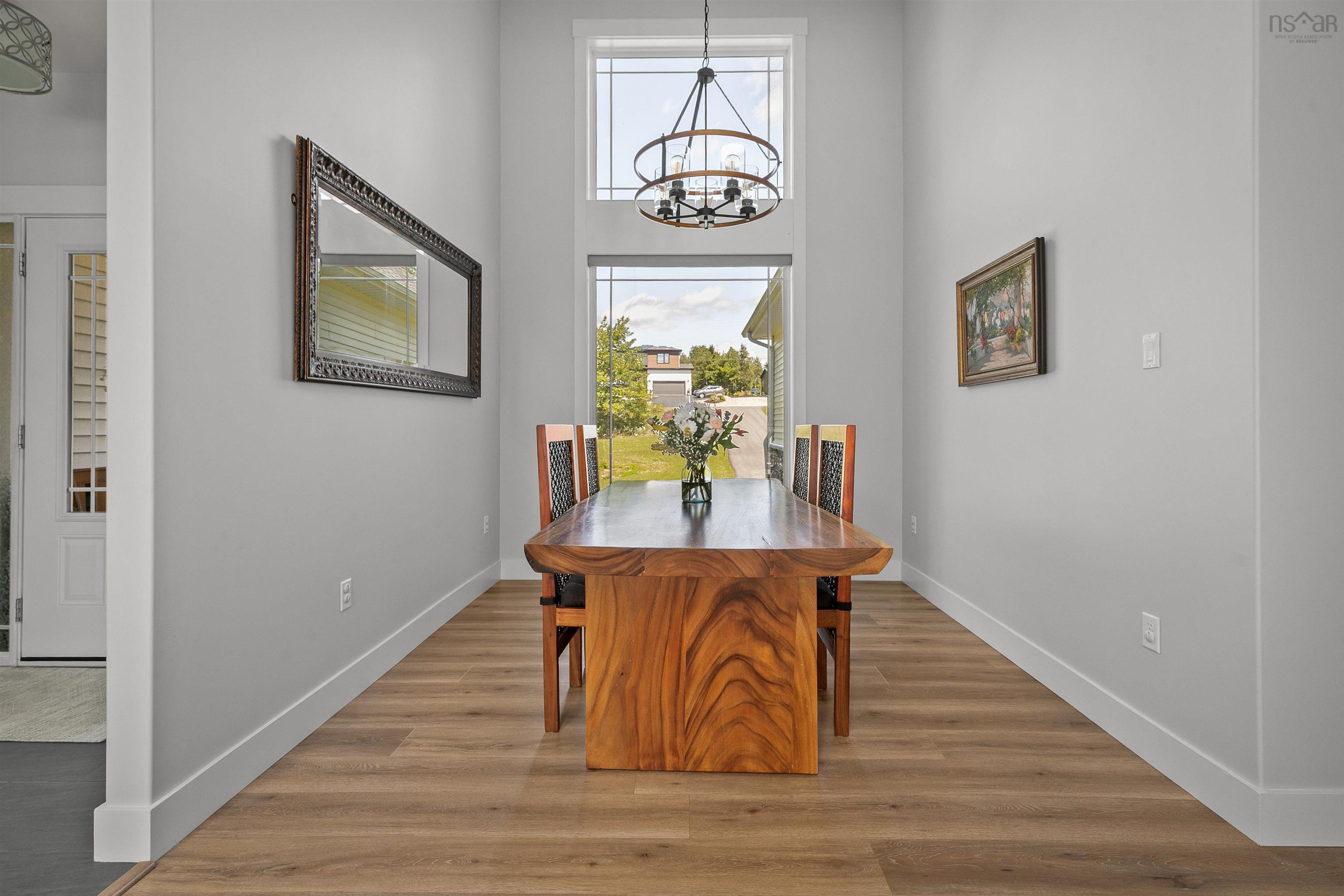 $1,199,000.00: 1438 Mccabe Lake Drive, Middle Sackville