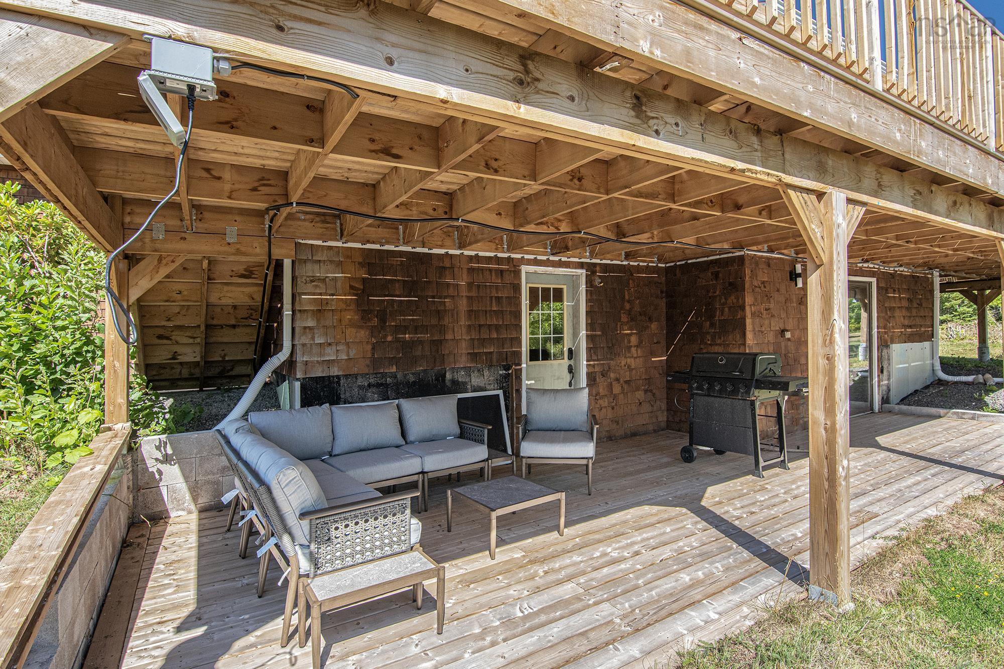$669,900.00: 420 Highway 246, Wentworth