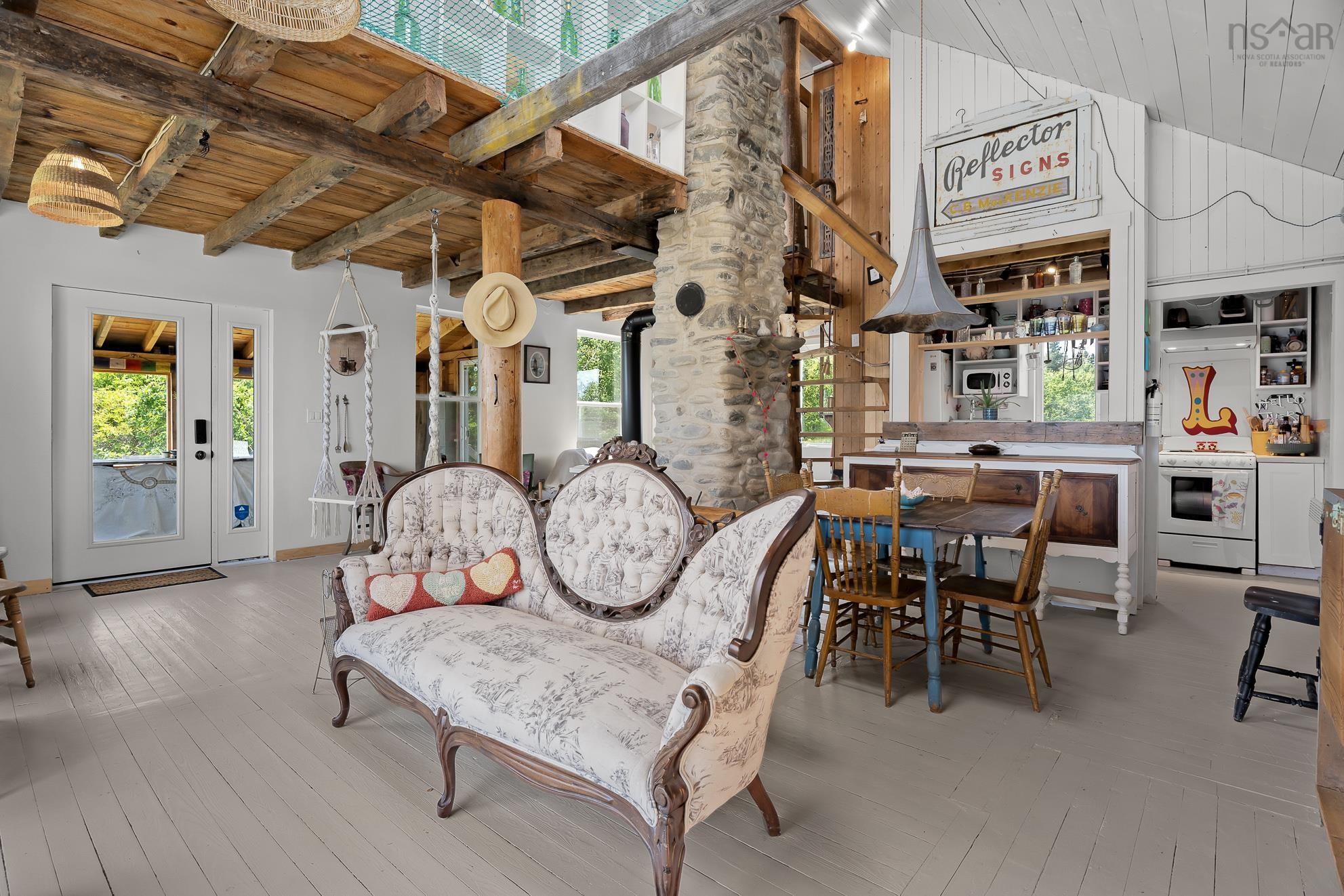 $499,000.00: 121 Pleasant Point Road, Osborne Harbour