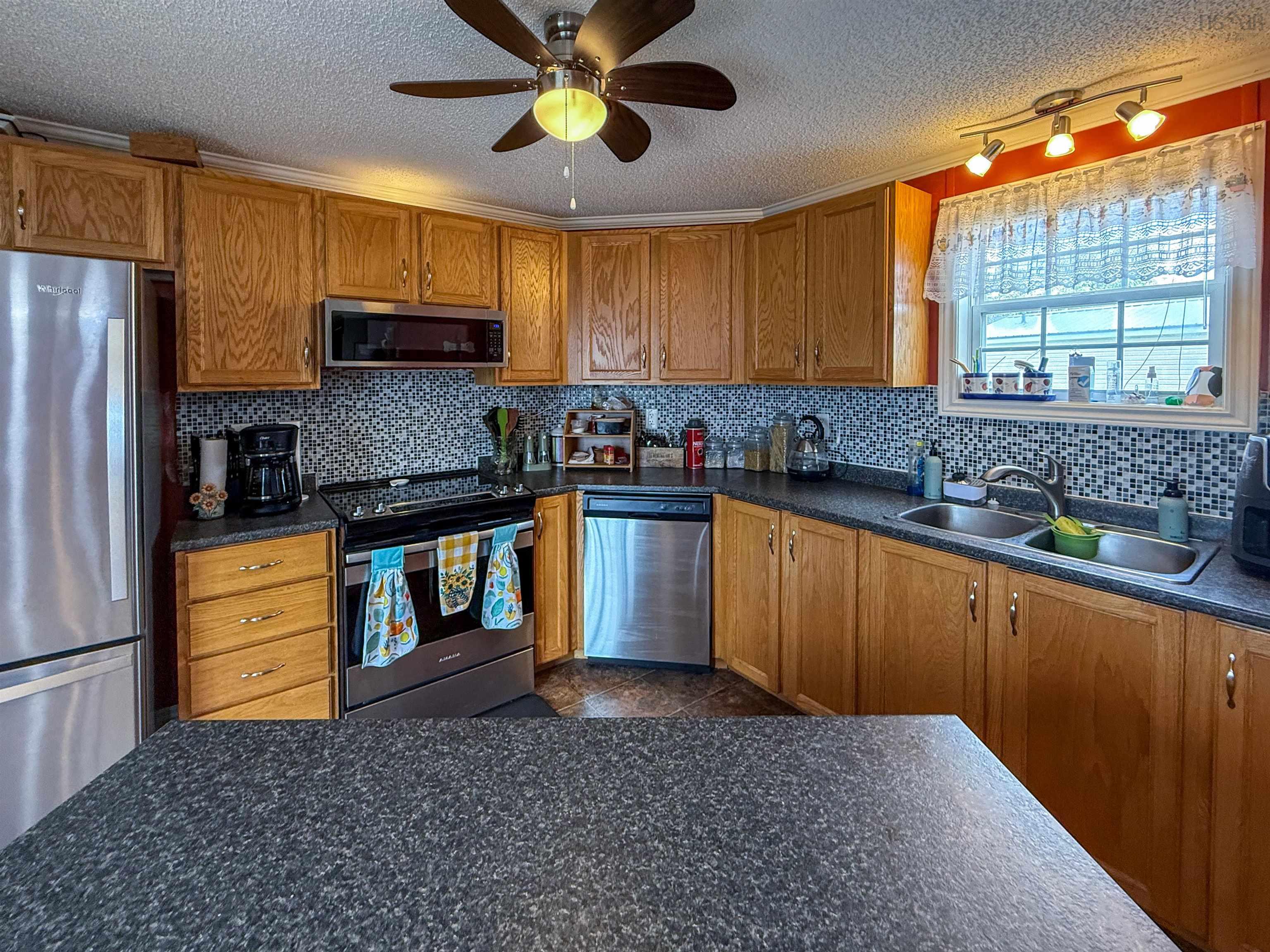 $275,000.00: 52 Empire Loop, Truro