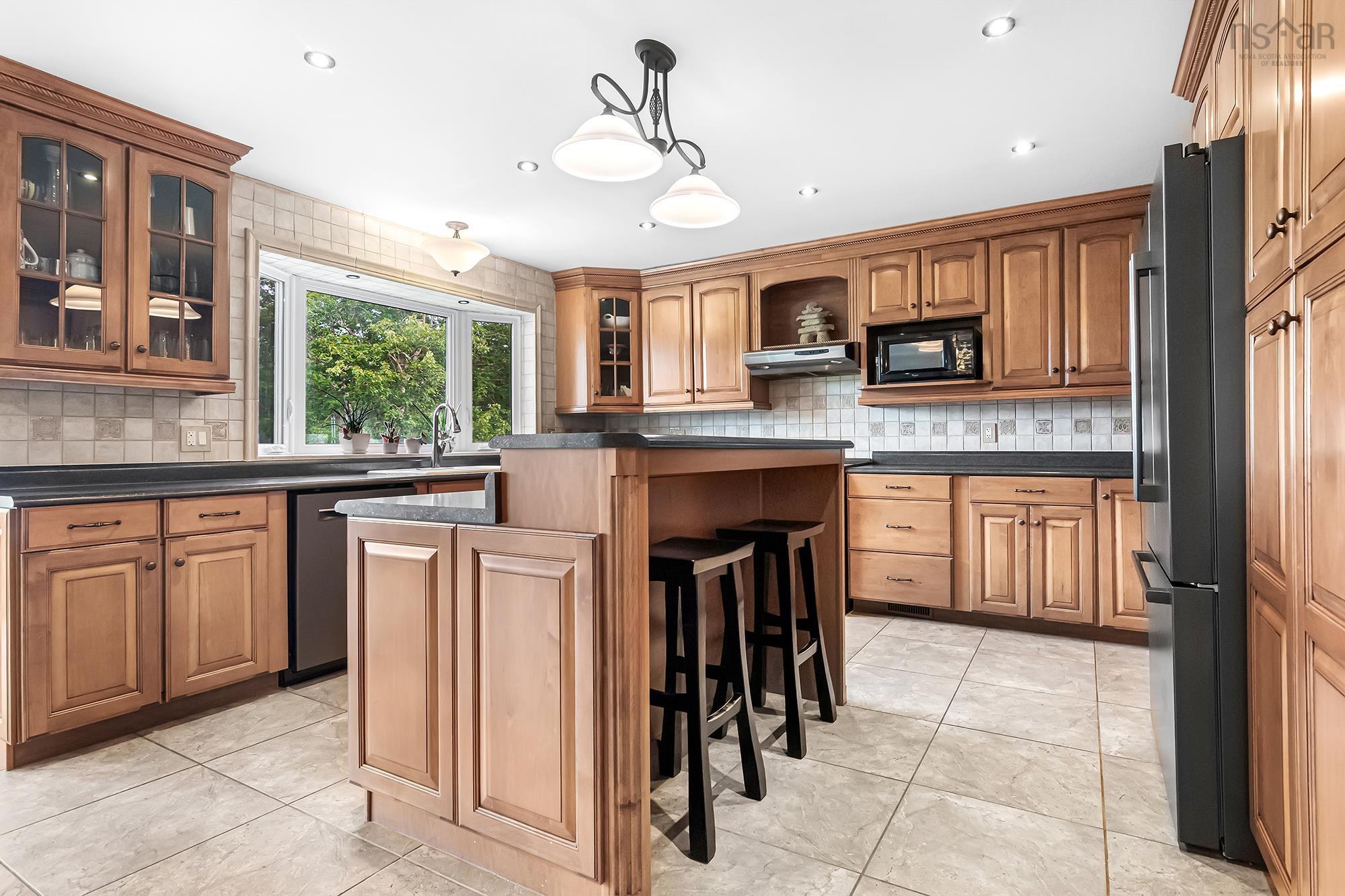 $1,295,000.00: 818 / 850 Highway 357, Musquodoboit Harbour