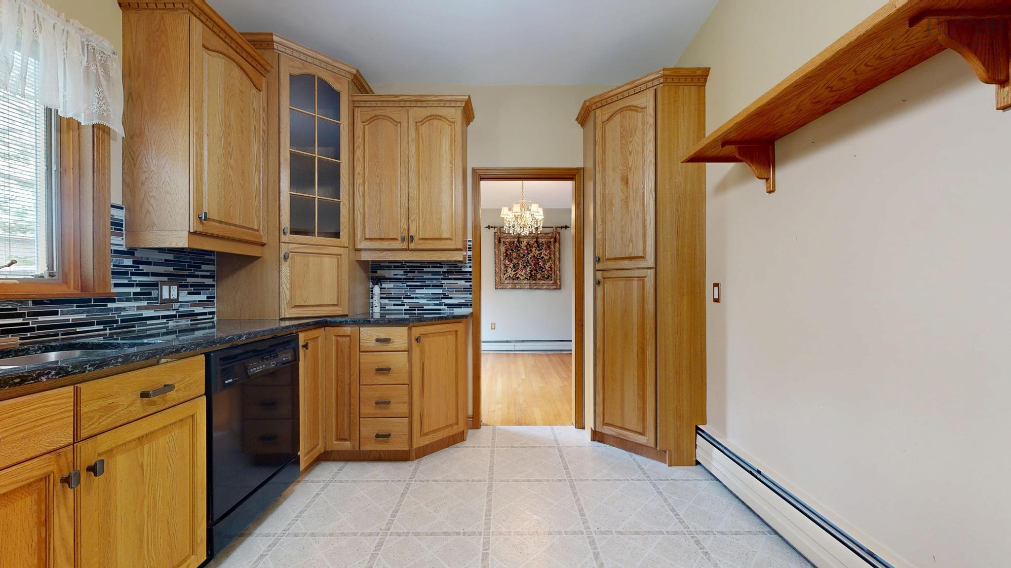 24 Deepwood     Clayton Park Crescent, Clayton Park, NS (MLS 202622315)