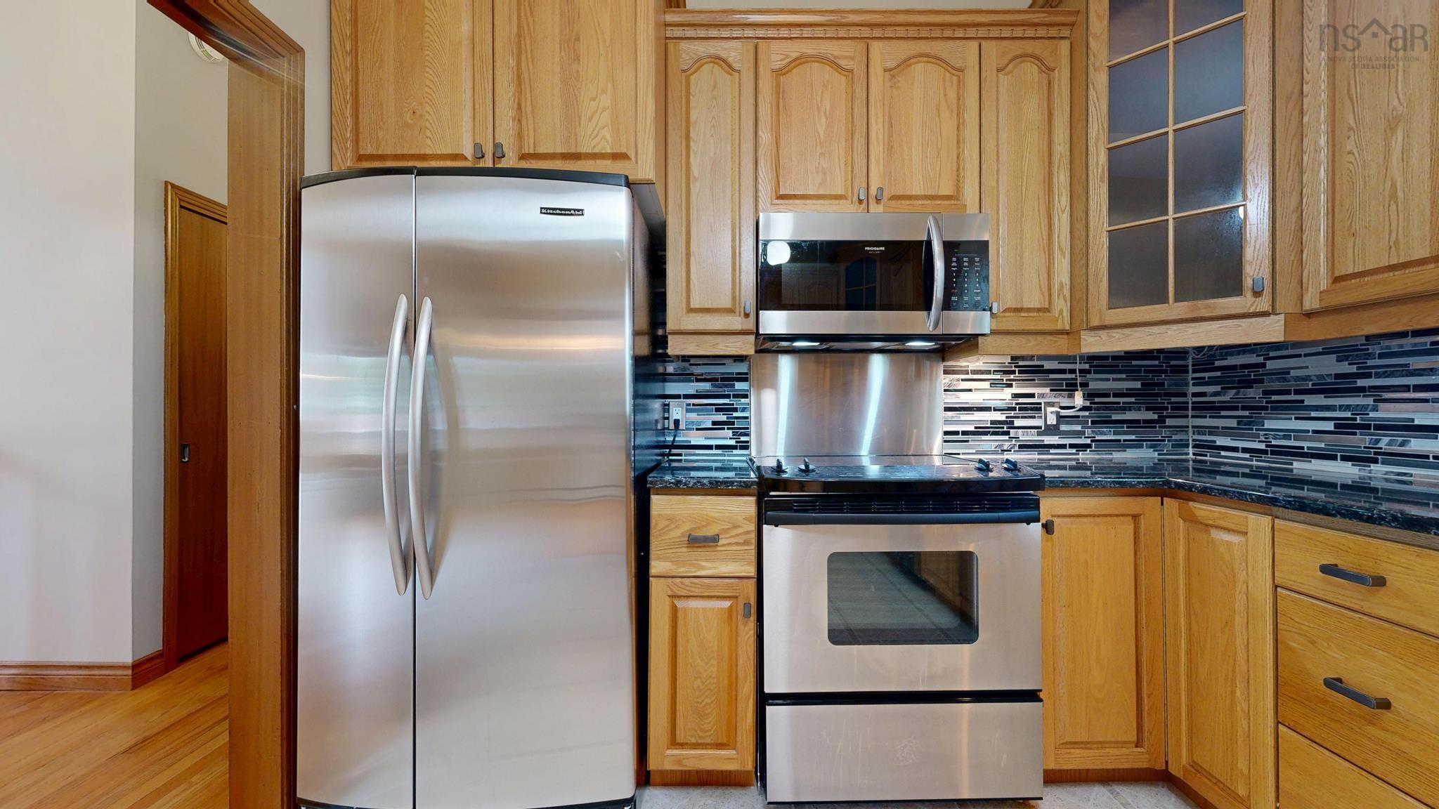 24 Deepwood     Clayton Park Crescent, Clayton Park, NS (MLS 202622315)