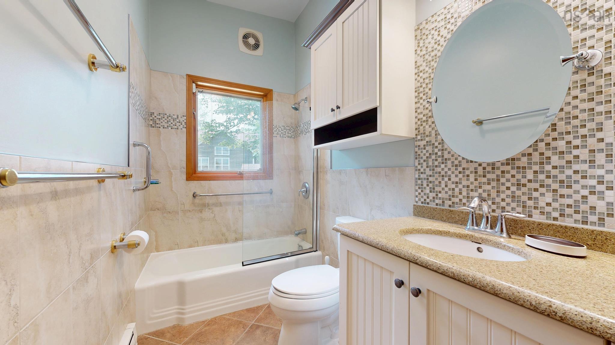 24 Deepwood     Clayton Park Crescent, Clayton Park, NS (MLS 202622315)