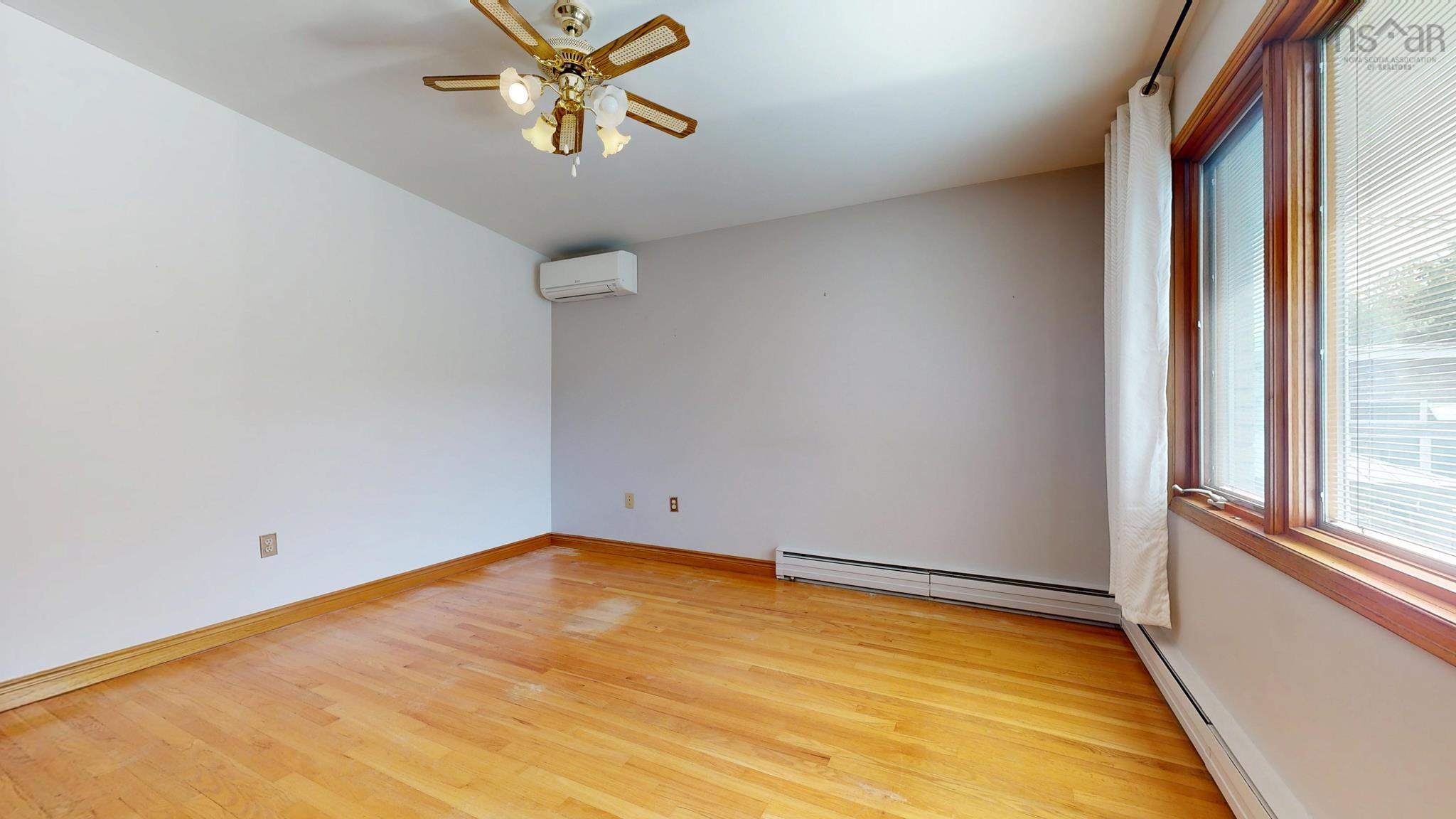 24 Deepwood     Clayton Park Crescent, Clayton Park, NS (MLS 202622315)