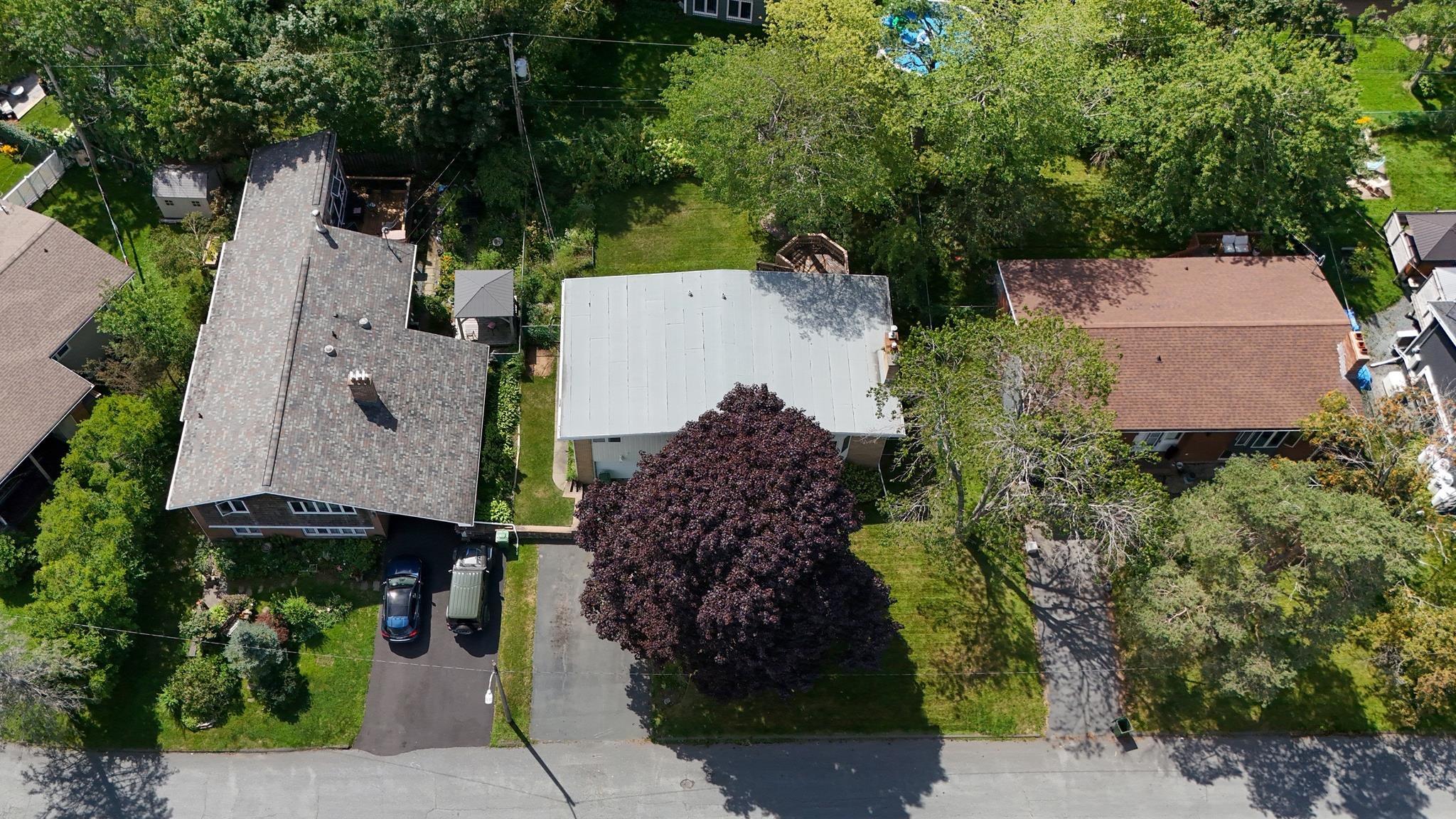 24 Deepwood     Clayton Park Crescent, Clayton Park, NS (MLS 202622315)