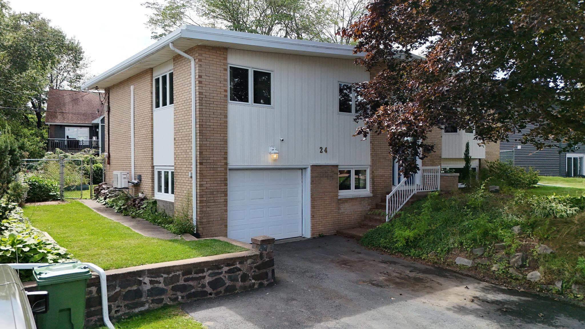 24 Deepwood     Clayton Park Crescent, Clayton Park, NS (MLS 202622315)