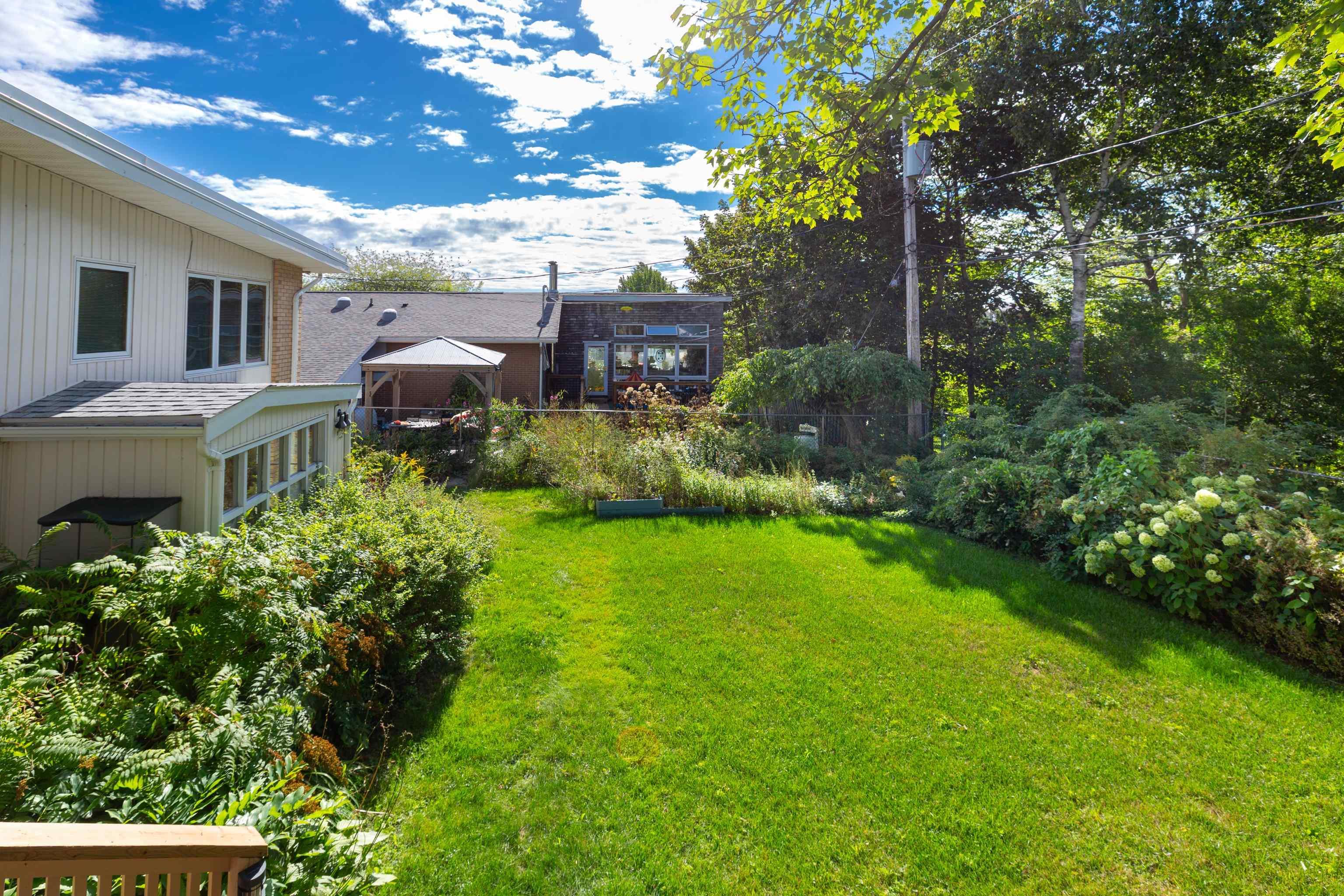 24 Deepwood     Clayton Park Crescent, Clayton Park, NS (MLS 202622315)