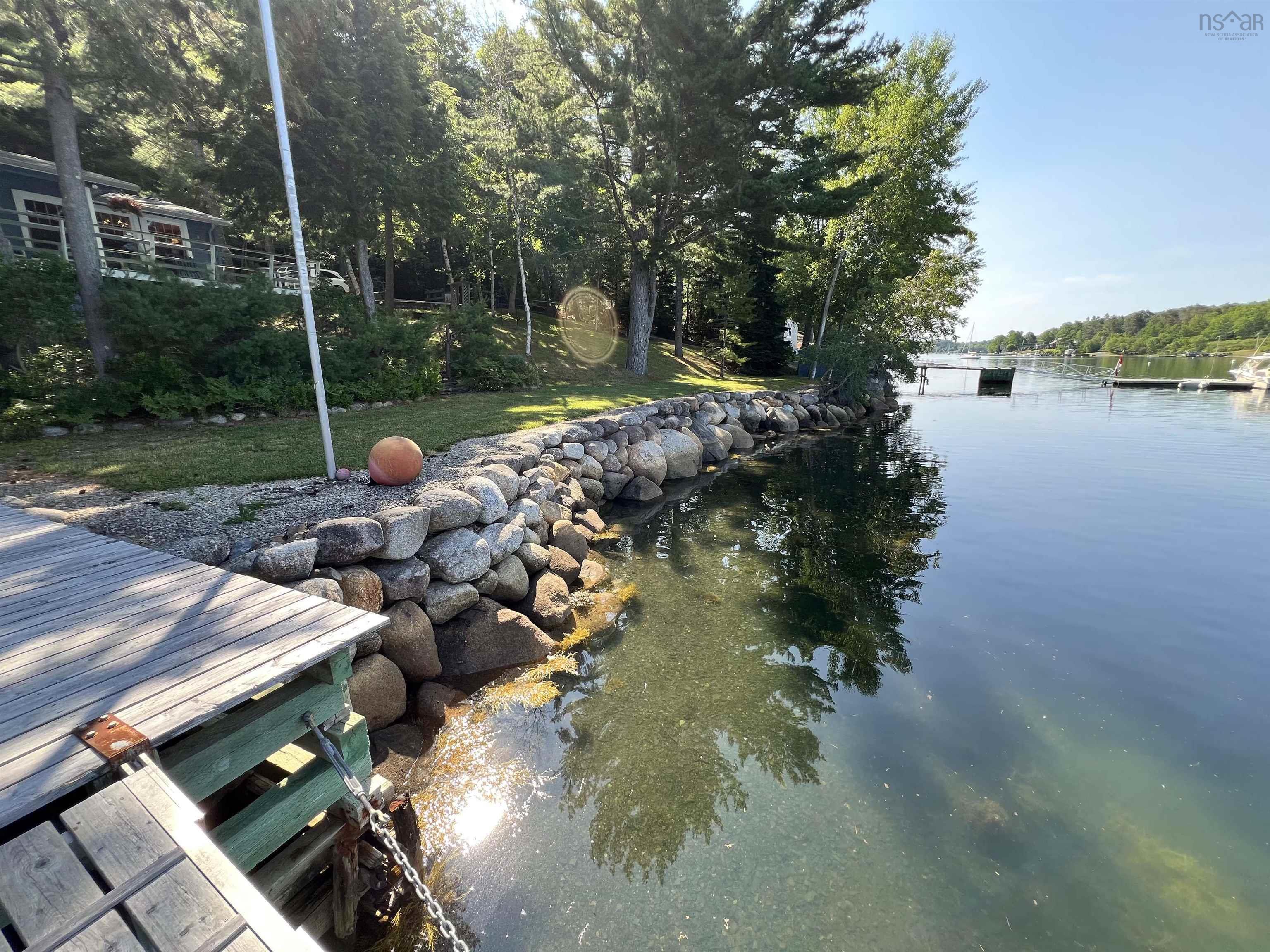 $975,000.00: 22 Hermans Island South Side Road, Herman