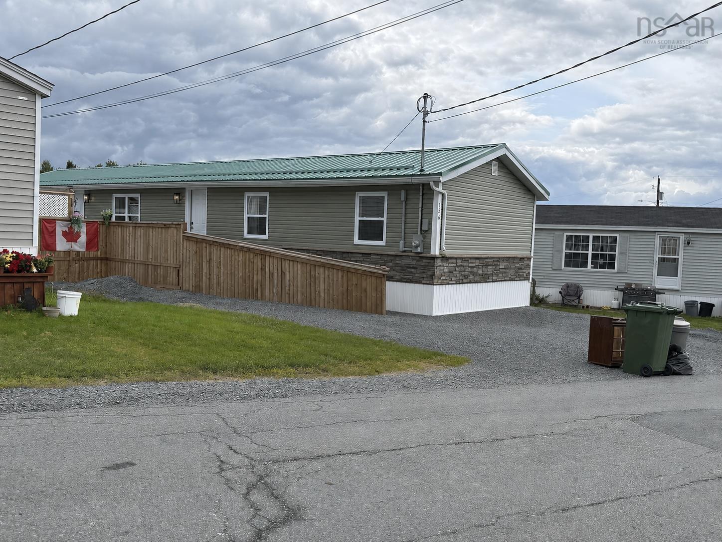 $334,900.00: 136 Hilltop Drive, Lower Sackville
