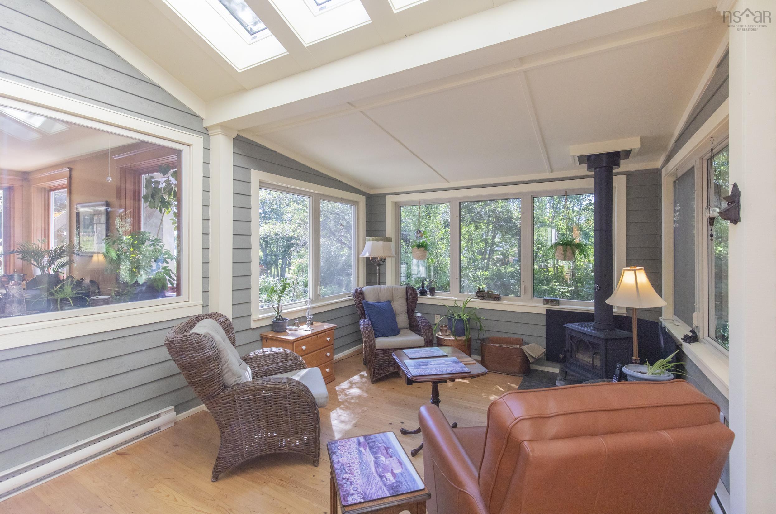 $675,000.00: 26 Old Mill Road, Pleasantville