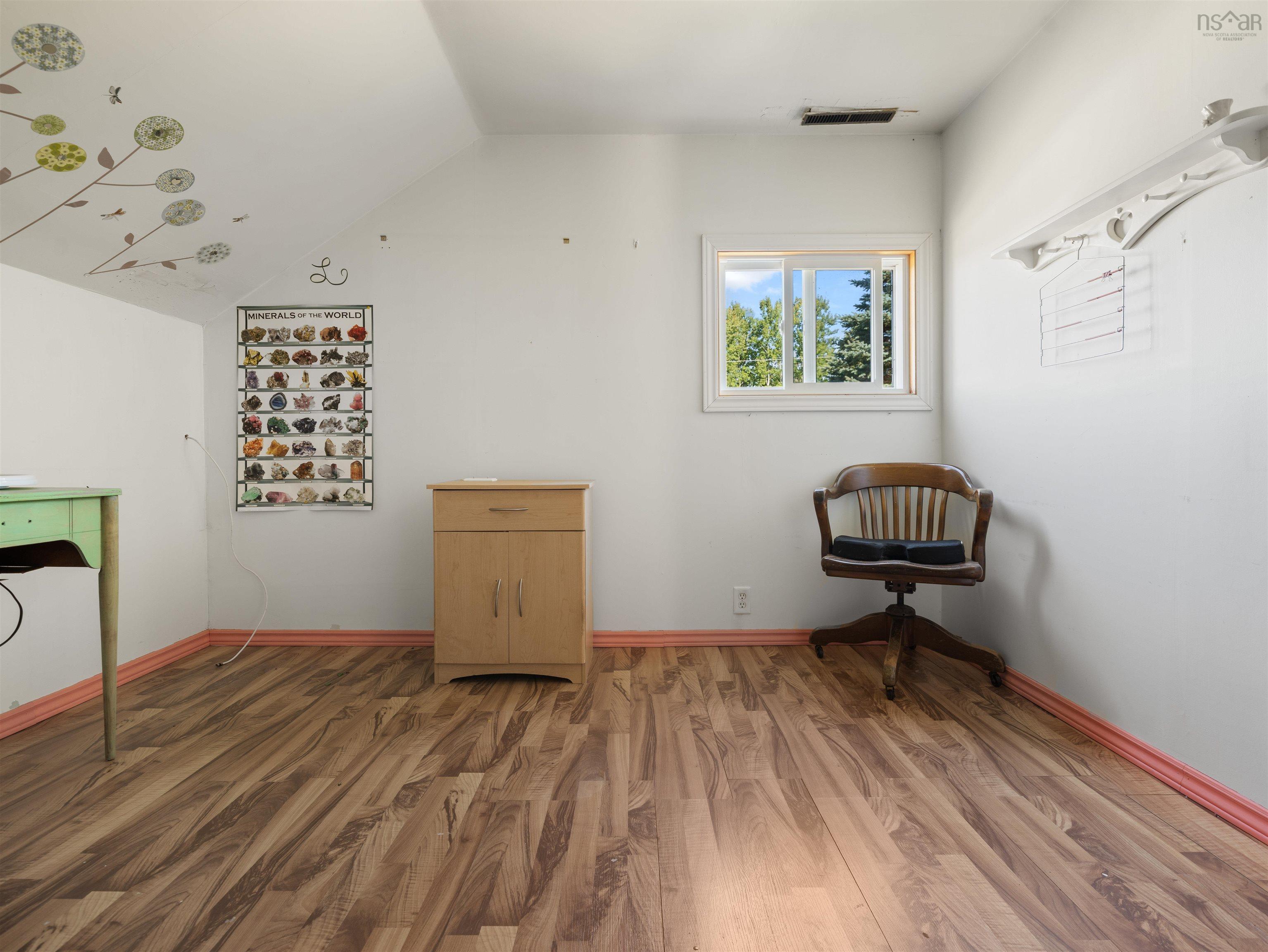 $175,000.00: 4668 Highway 242, Maccan