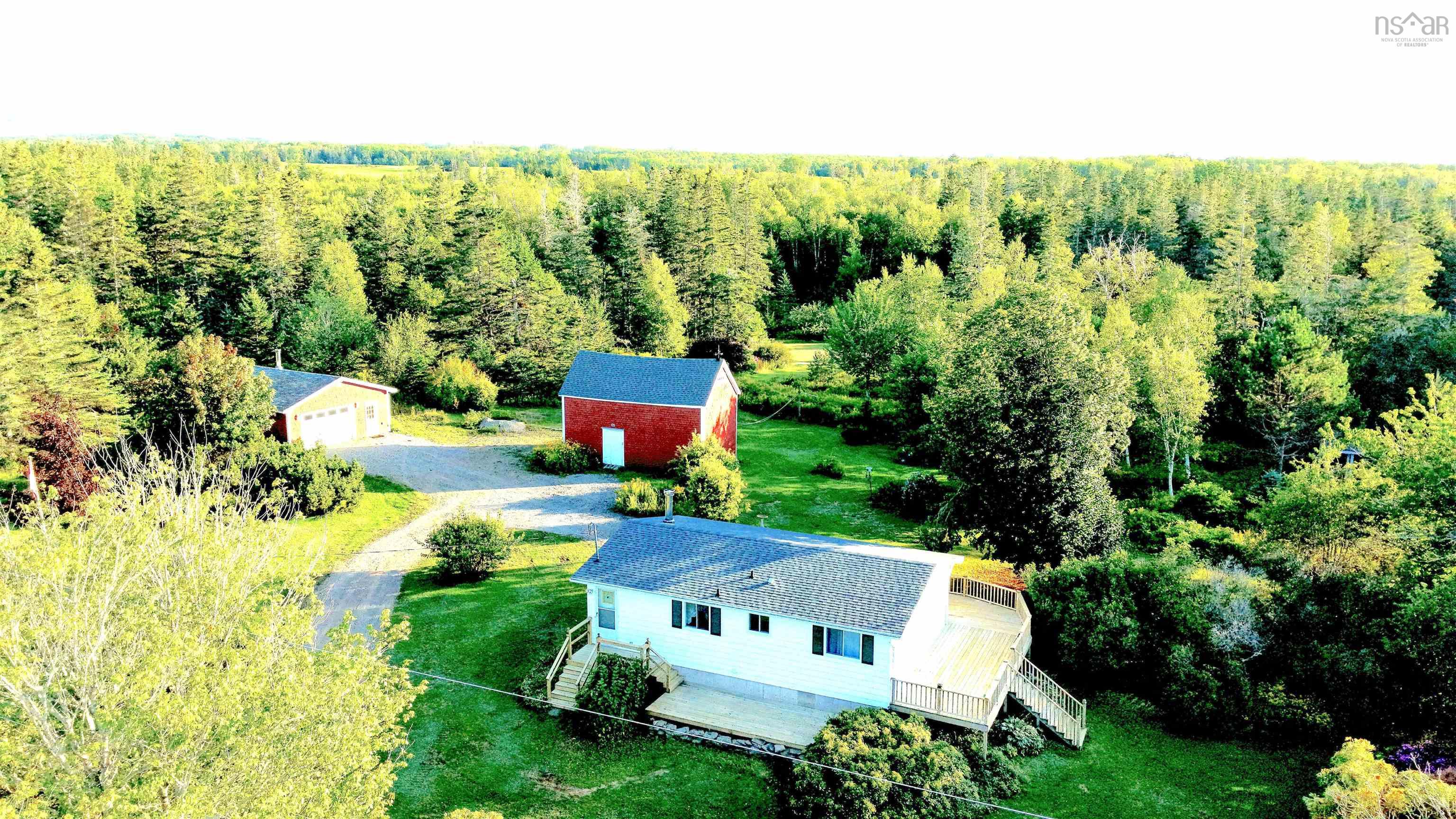 $399,900.00: 1005 West Halls Harbour Road, Halls Harbour