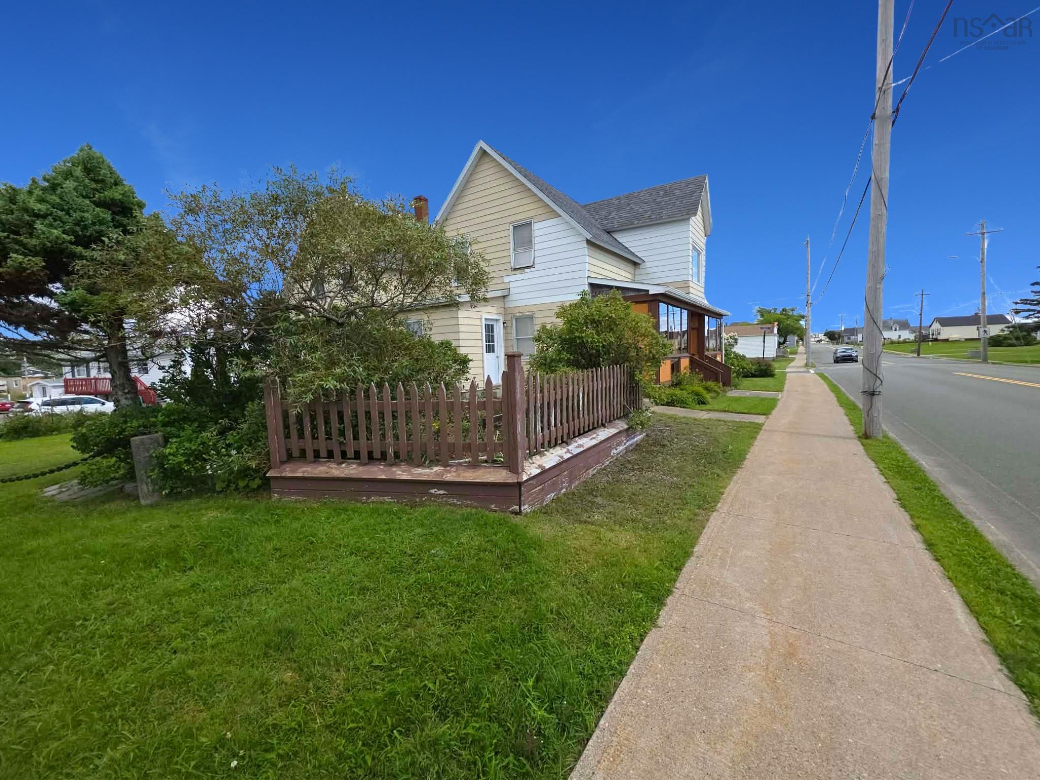 $149,000.00: 7590 Main Street, Louisbourg