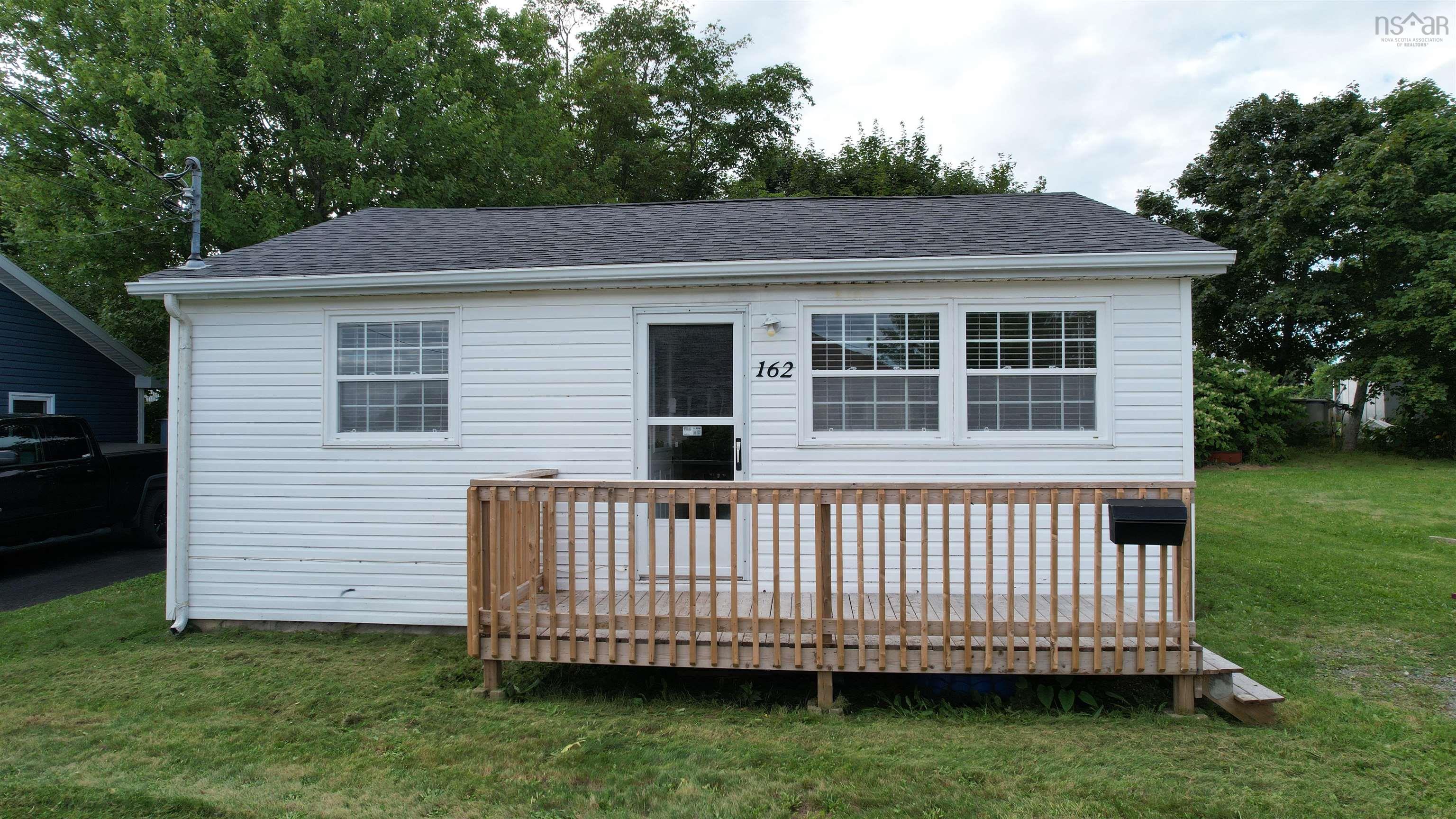 $169,000.00: 162 Upper McLean Street, Glace Bay