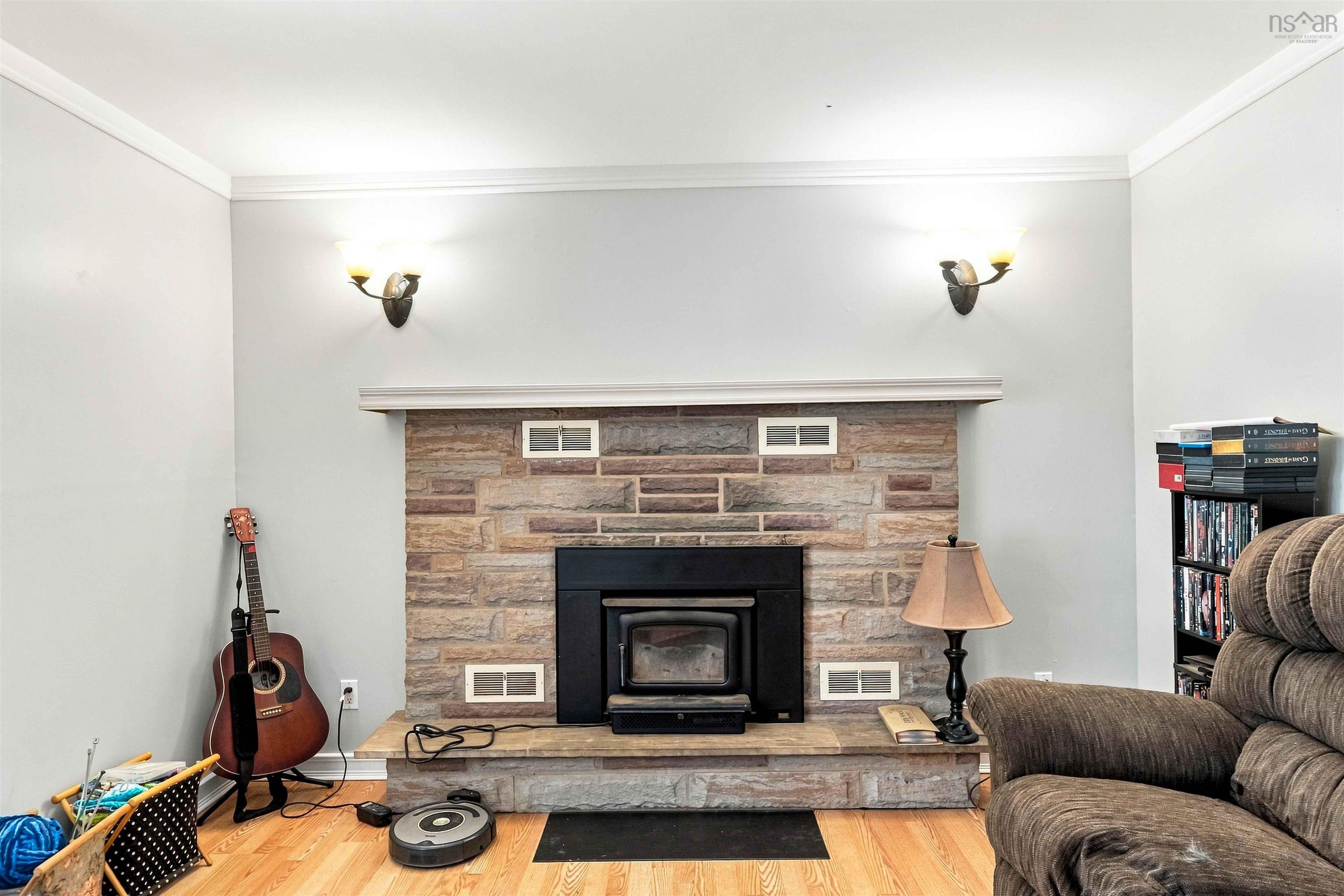 $369,500.00: 1081 Tufts Avenue, Greenwood