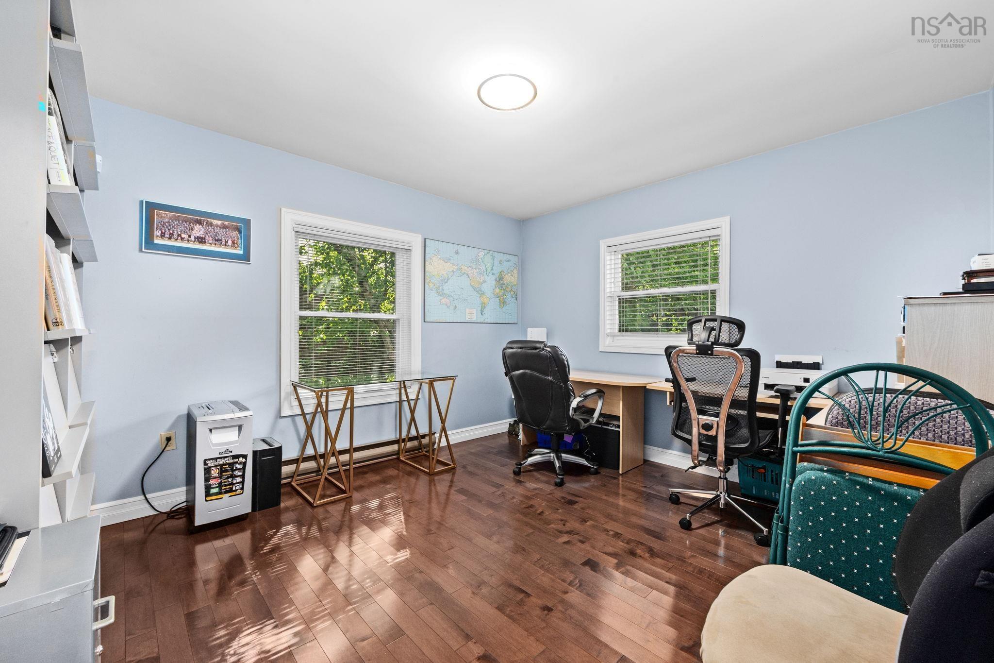$1,250,000.00: 2 Wendover Close, Halifax Regional Municipality