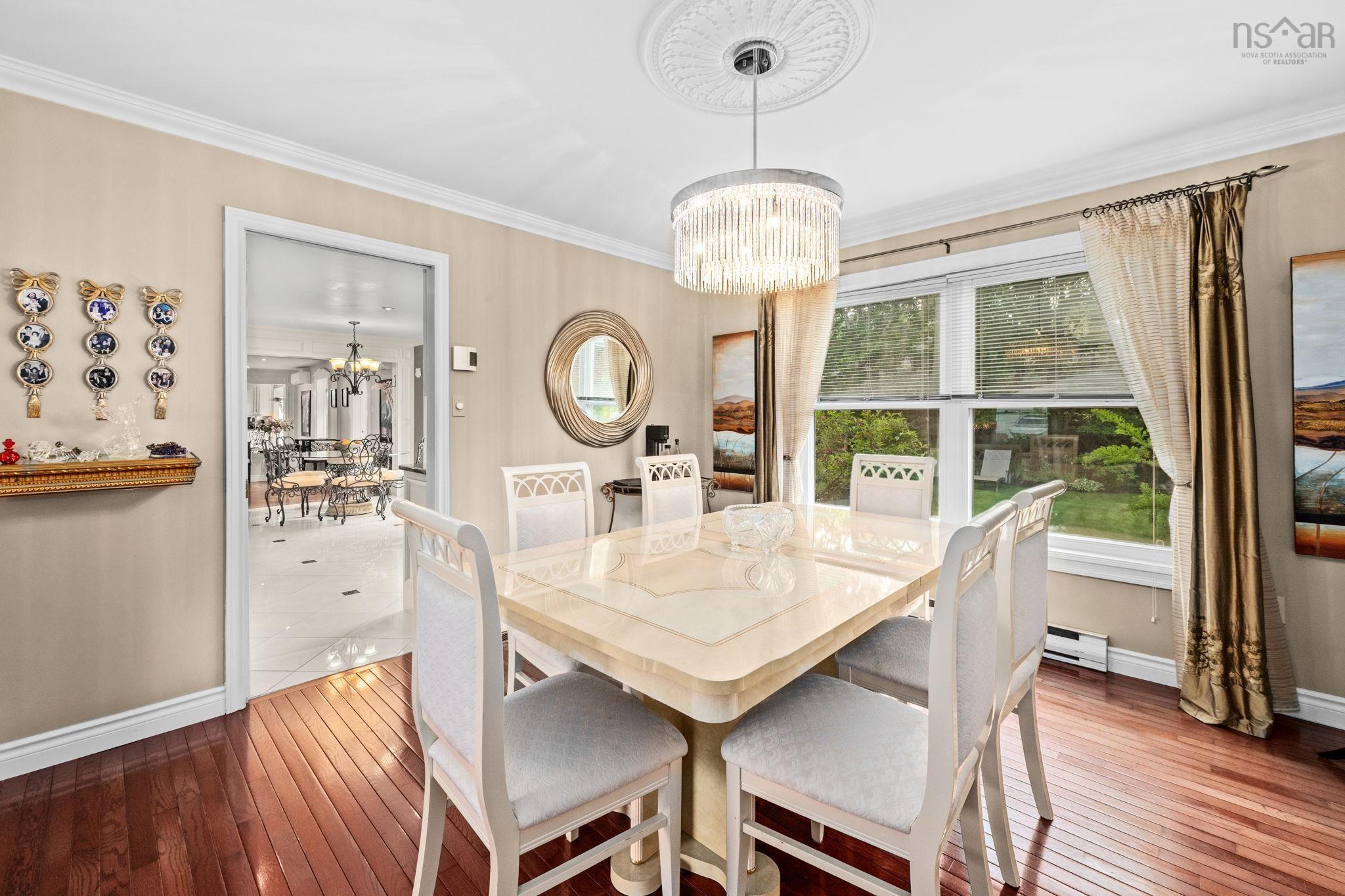 $1,250,000.00: 2 Wendover Close, Halifax Regional Municipality