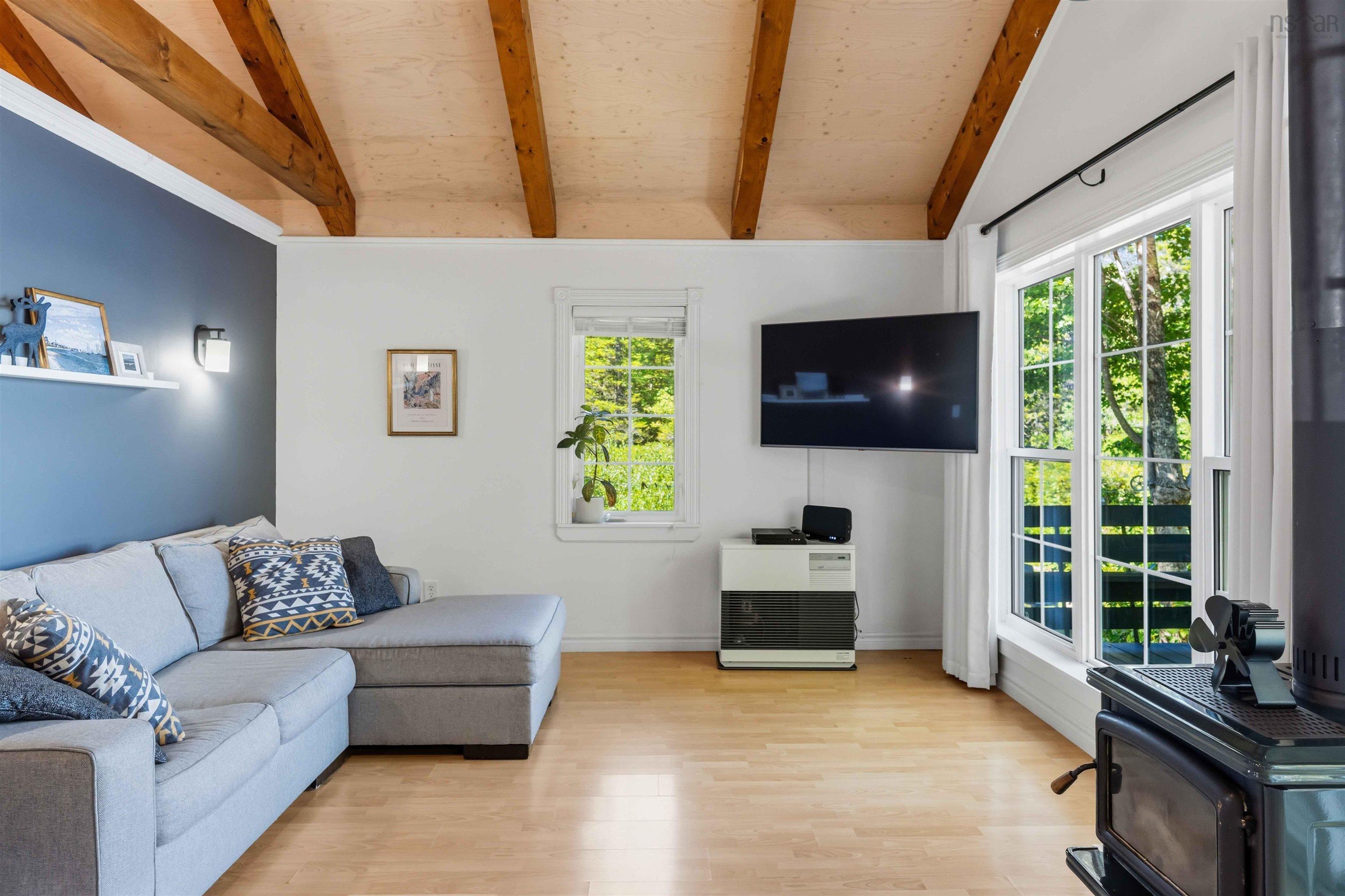 $474,500.00: 54 Buckingham Drive, South Range