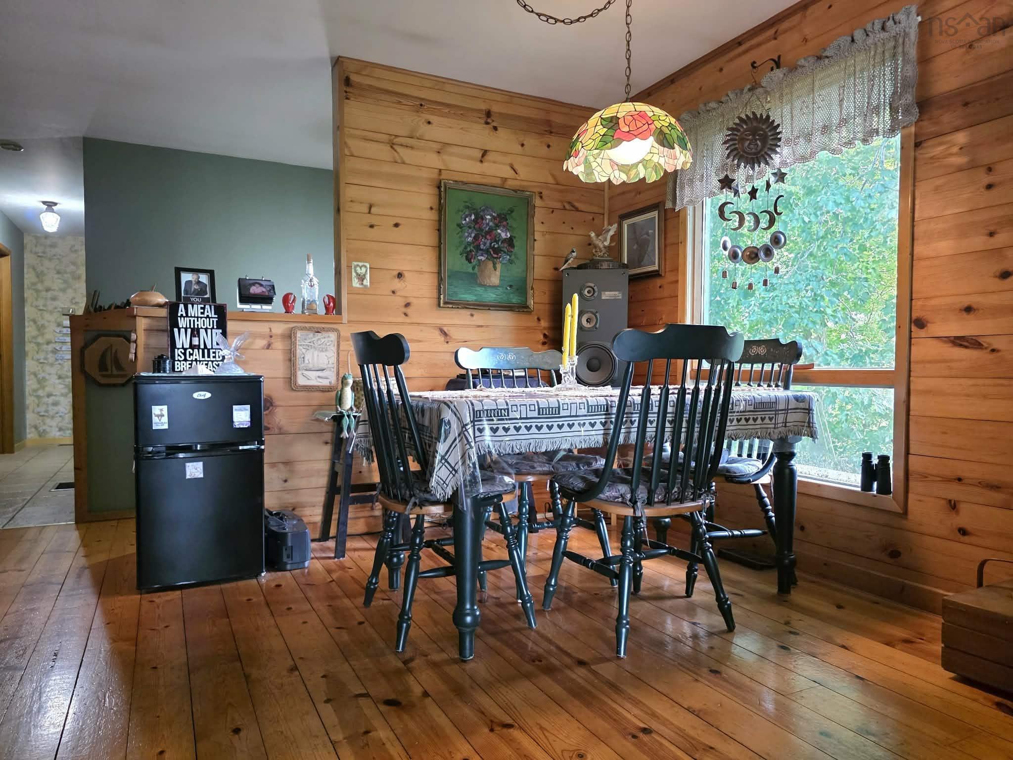 $399,000.00: 8084 Highway 311, The Falls