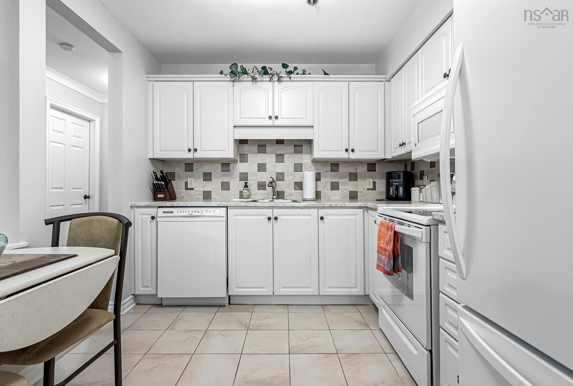 $357,777.00: 308 93 Kearney Lake Road, Halifax
