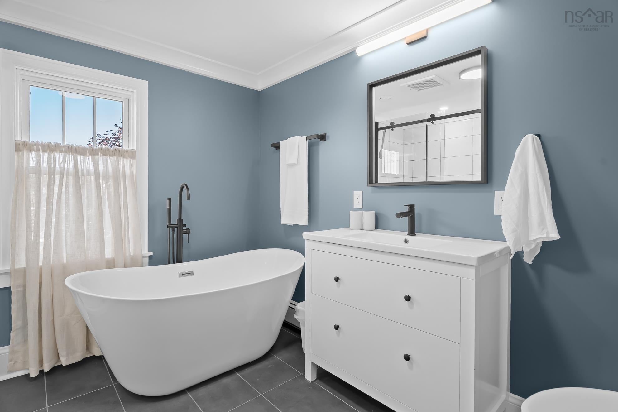 $599,000.00: 55 Lawrence Street, Lunenburg