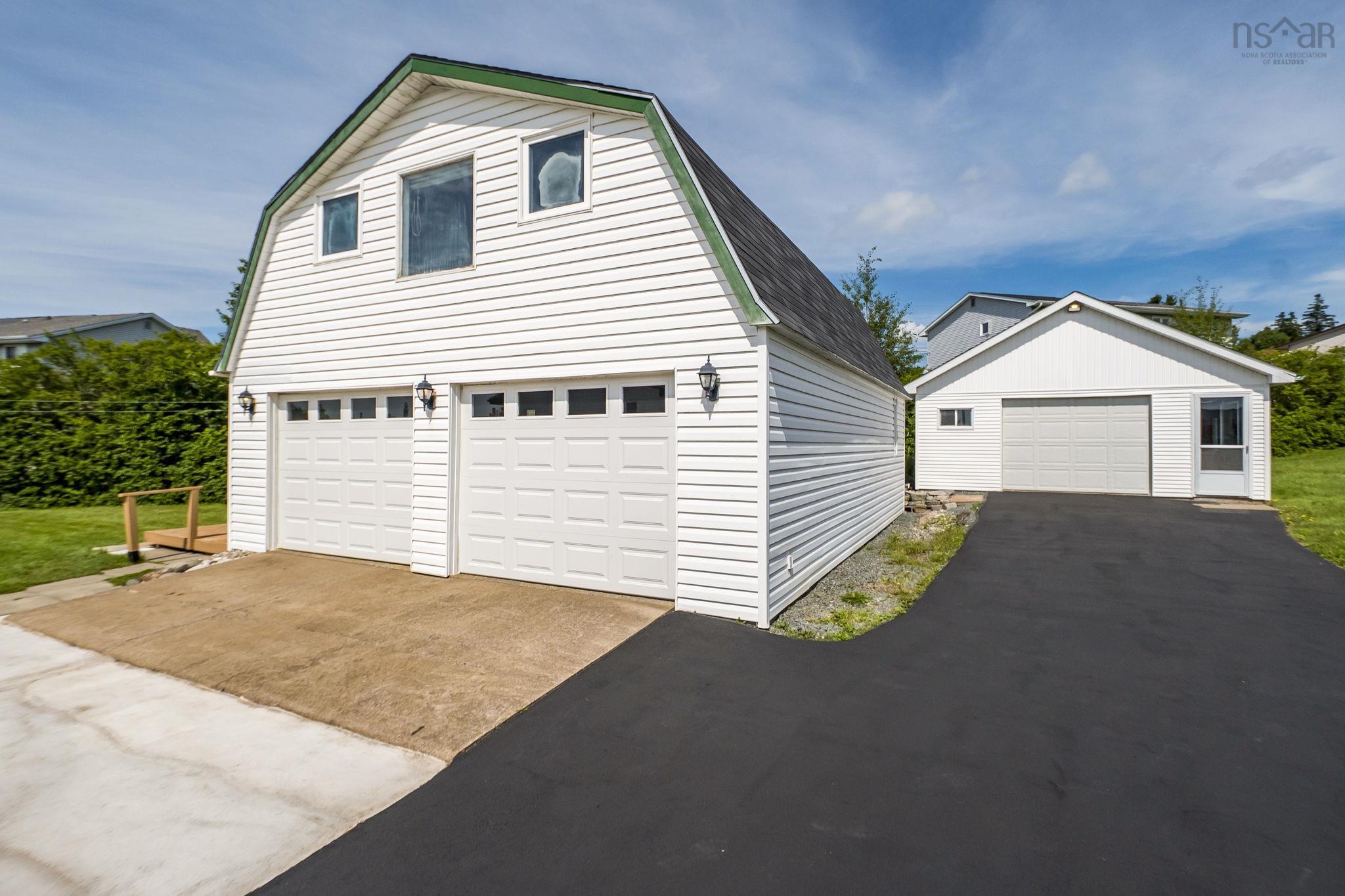 $775,000.00: 46 Himmelman Drive, Eastern Passage
