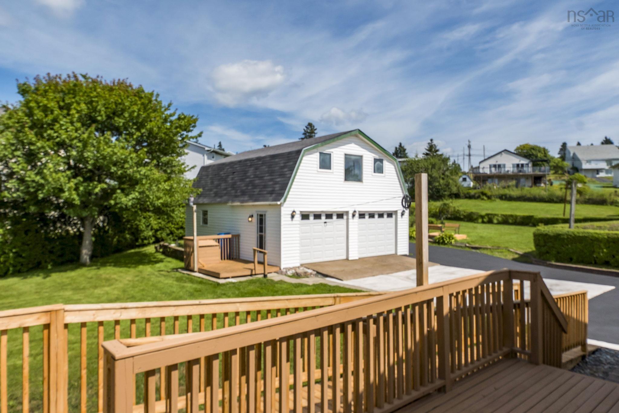 $775,000.00: 46 Himmelman Drive, Eastern Passage