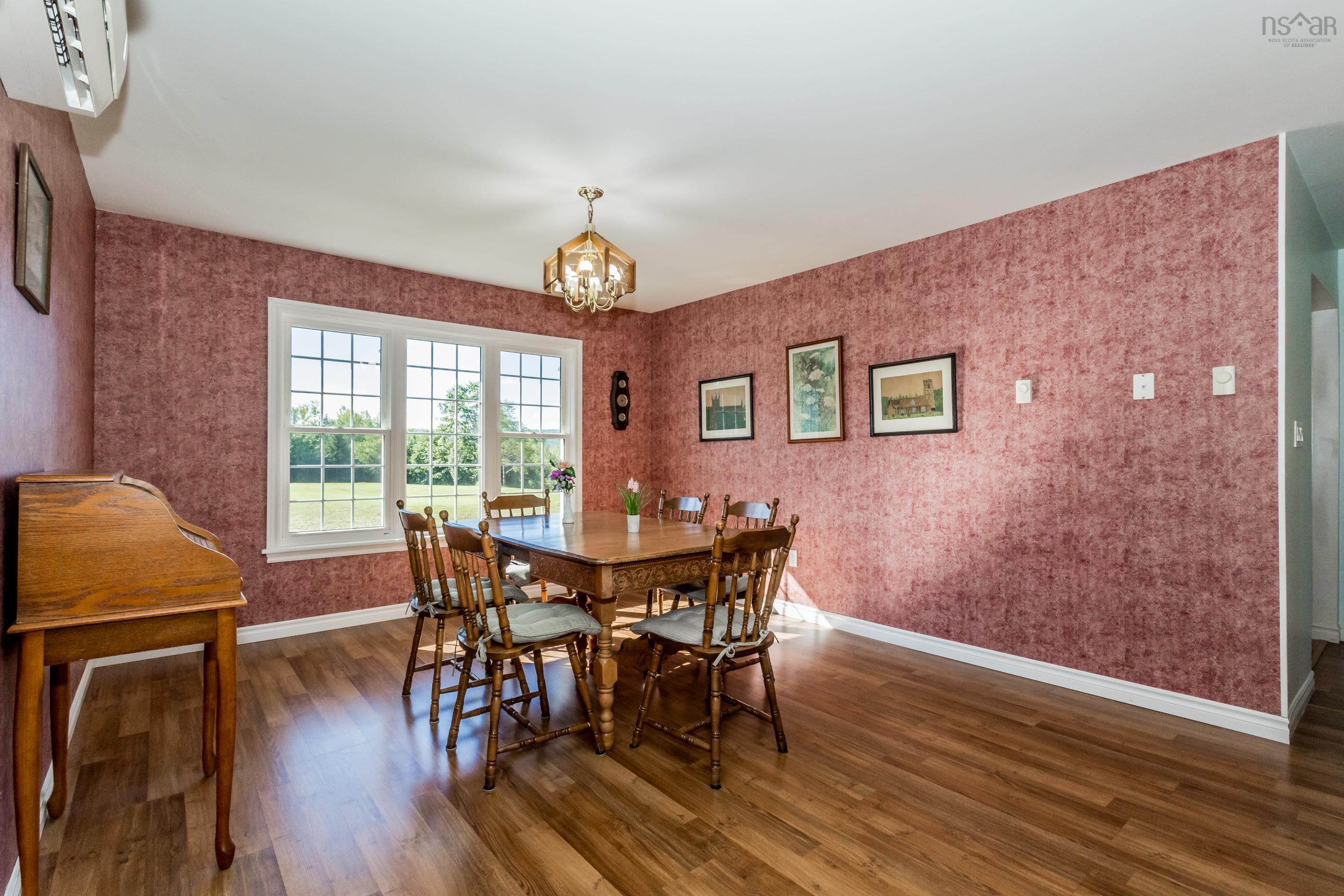 $449,000.00: 5148 Highway 1, Granville Centre