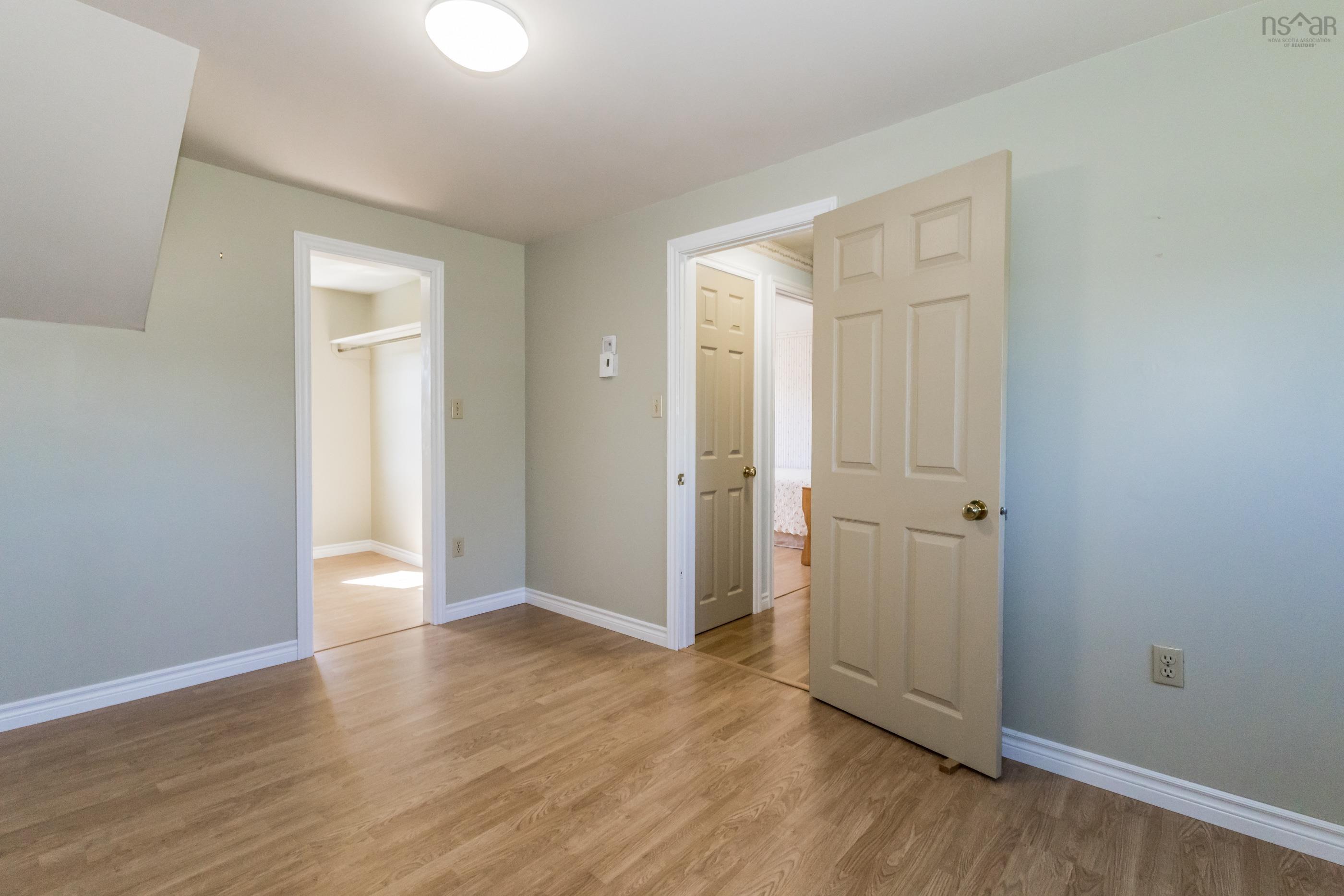 $449,000.00: 5148 Highway 1, Granville Centre