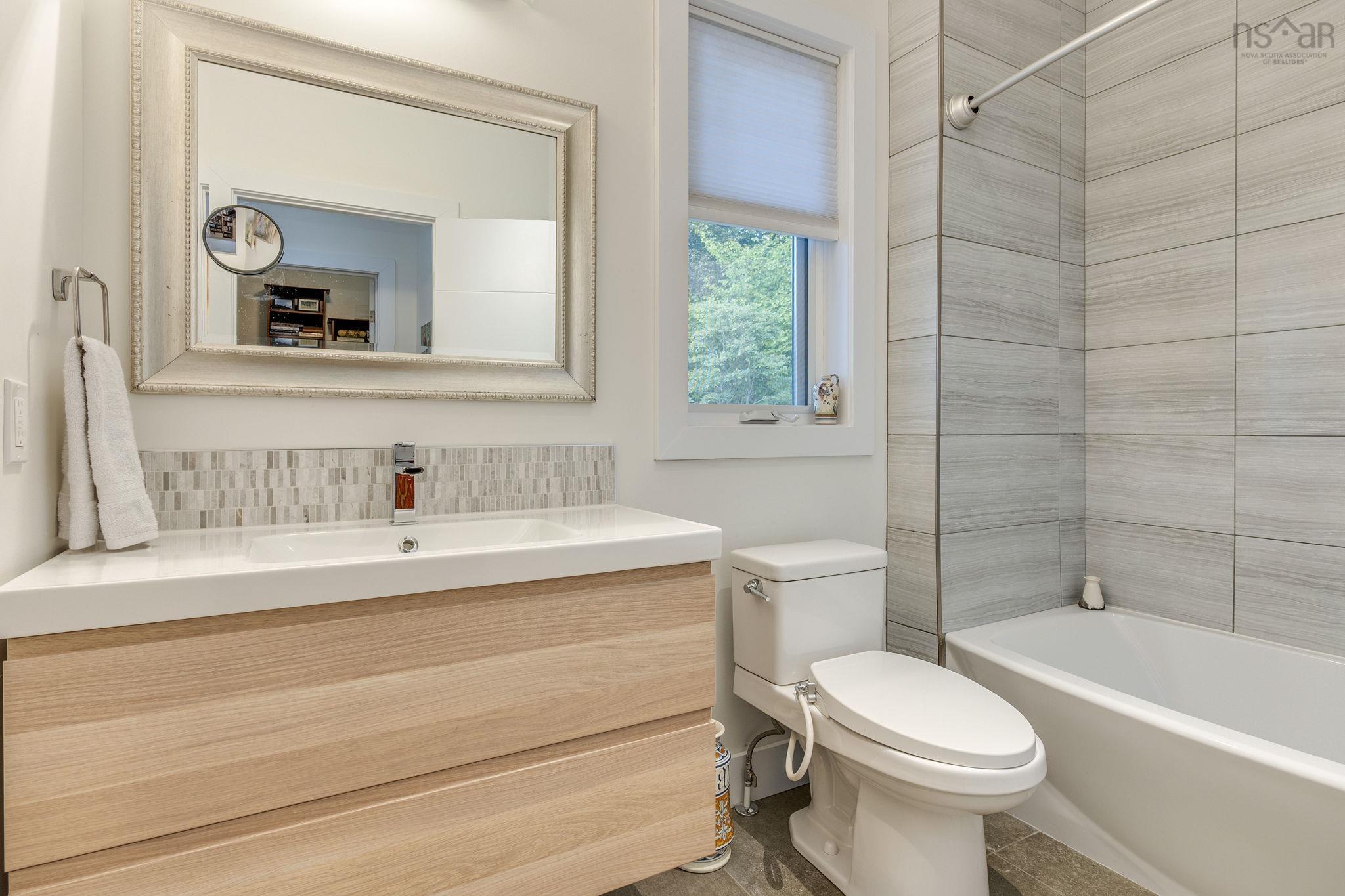 8 First Avenue, Bedford, NS (MLS 202622434)