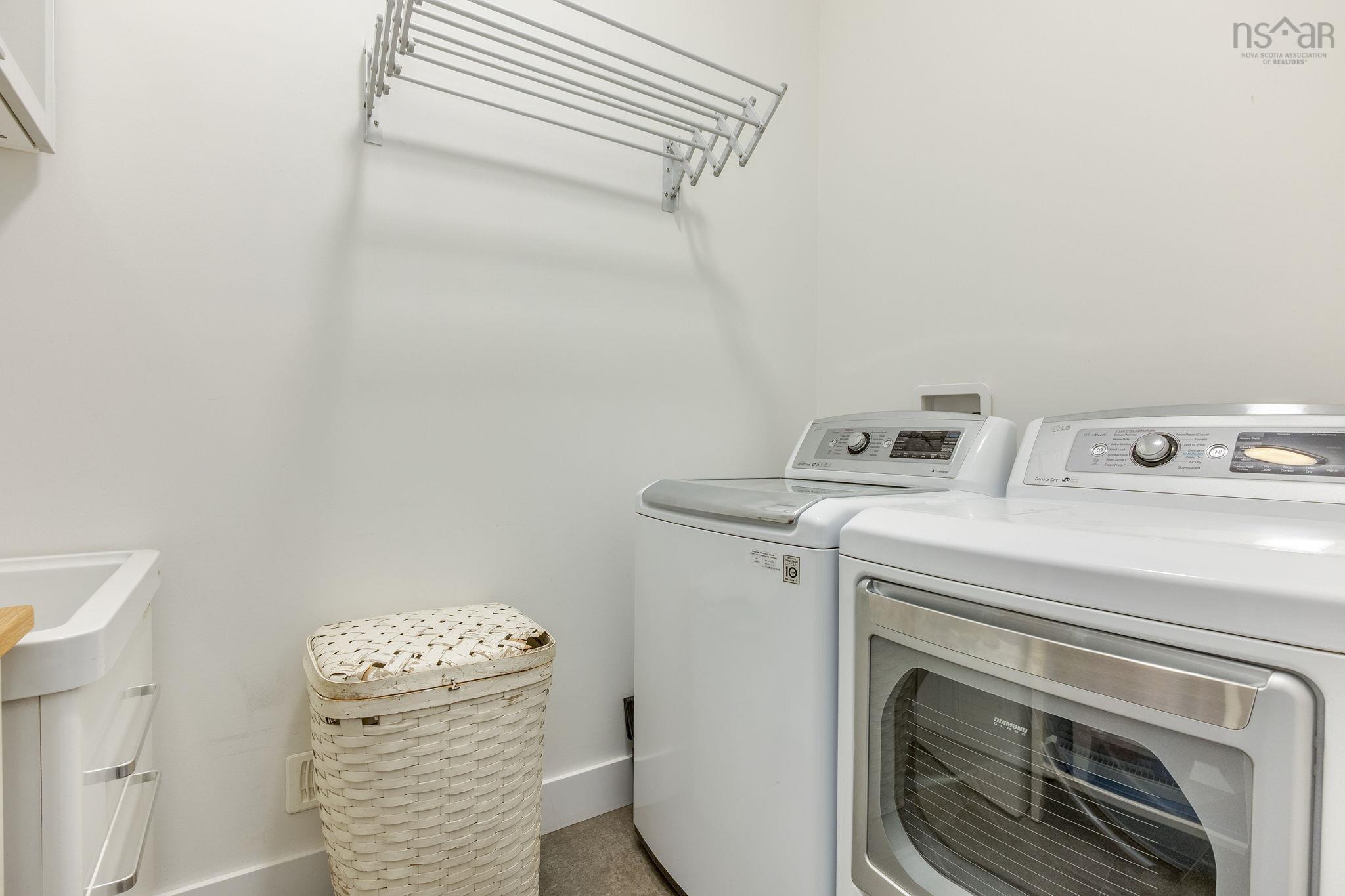 8 First Avenue, Bedford, NS (MLS 202622434)
