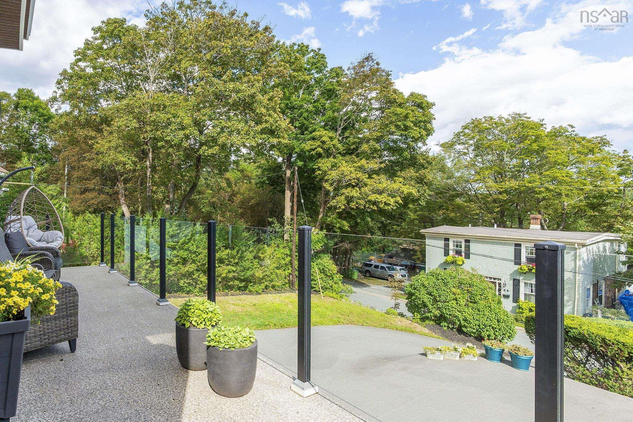 8 First Avenue, Bedford, NS (MLS 202622434)