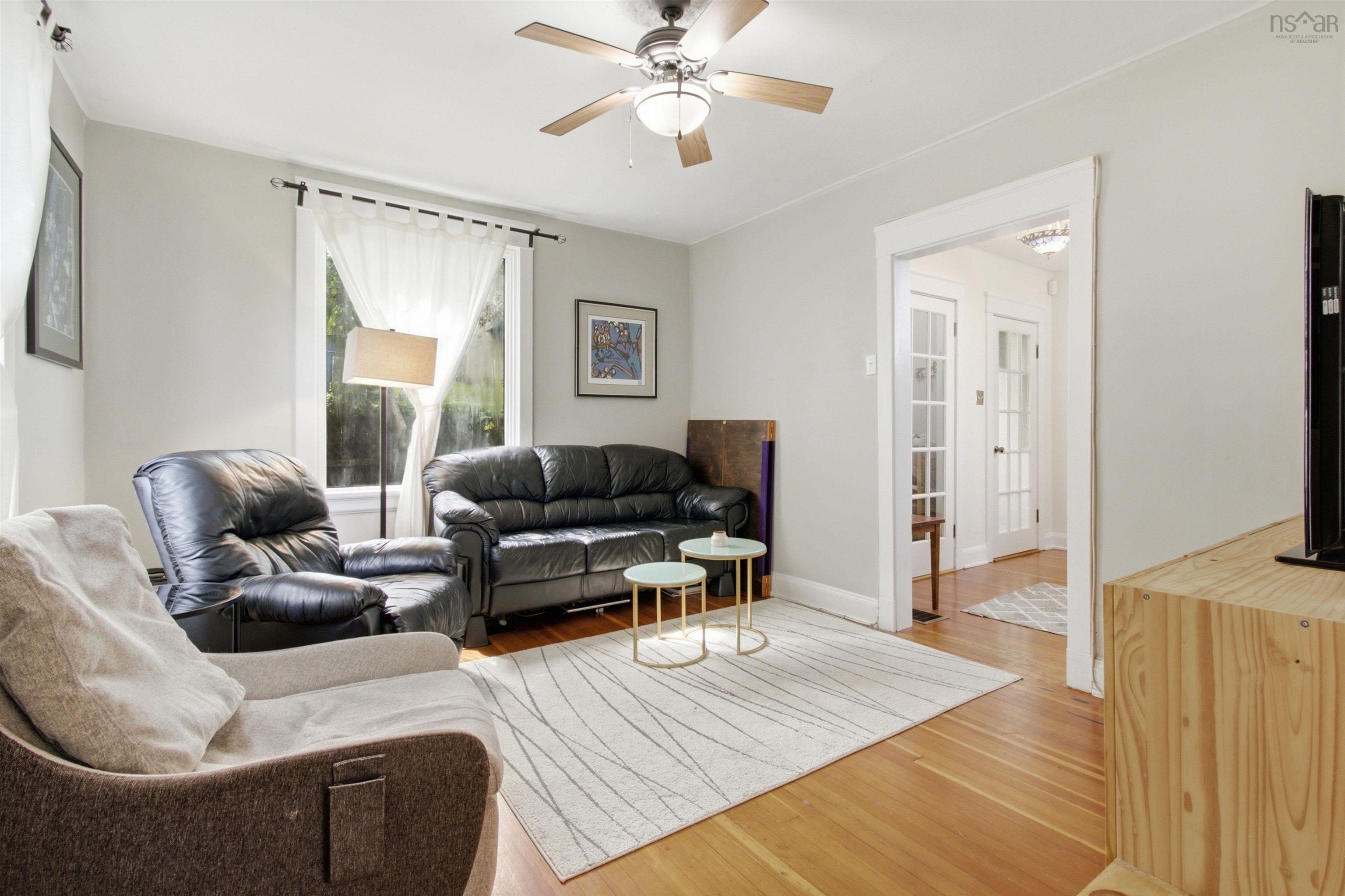 $639,000.00: 3622 Barrington Street, Halifax