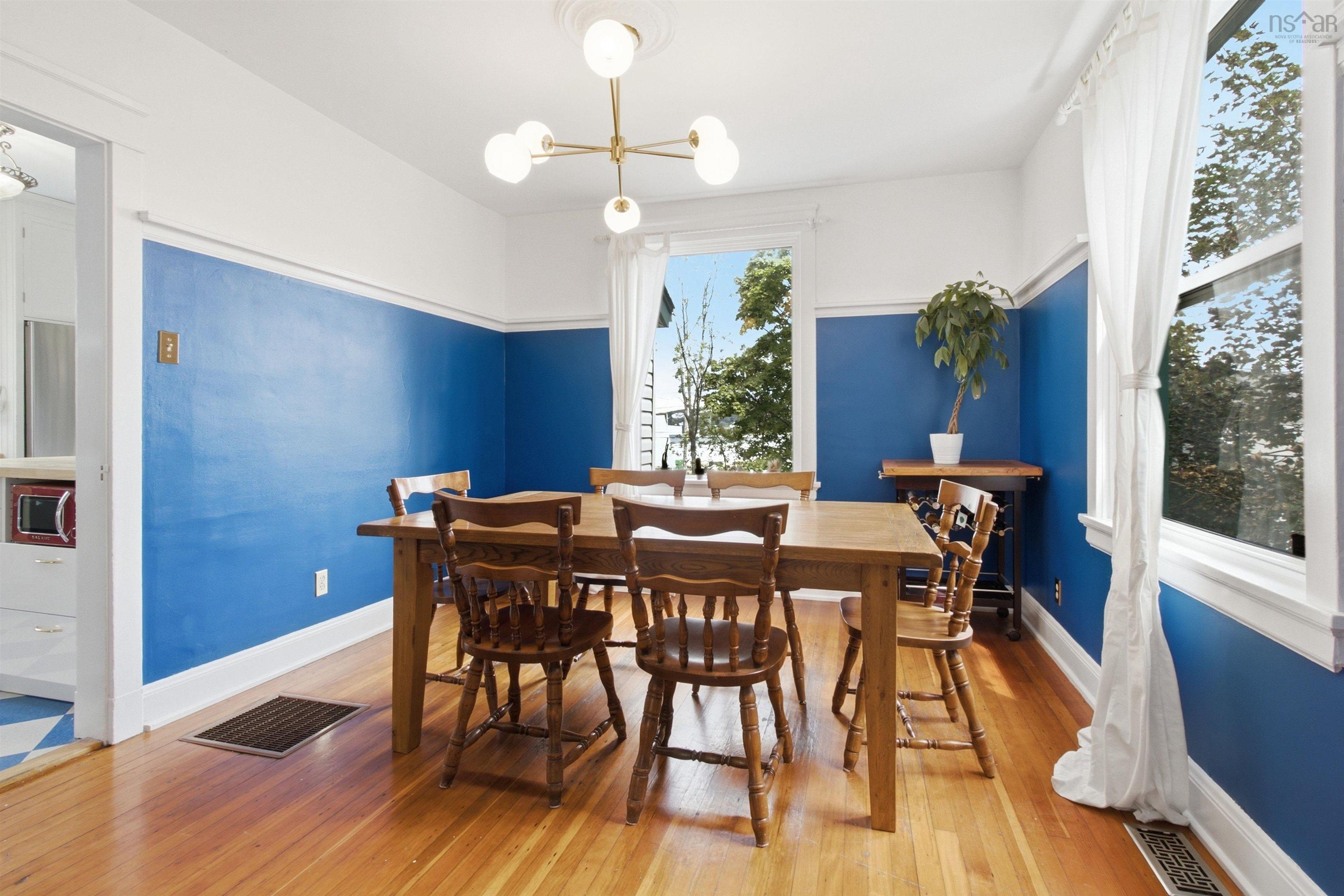 $639,000.00: 3622 Barrington Street, Halifax