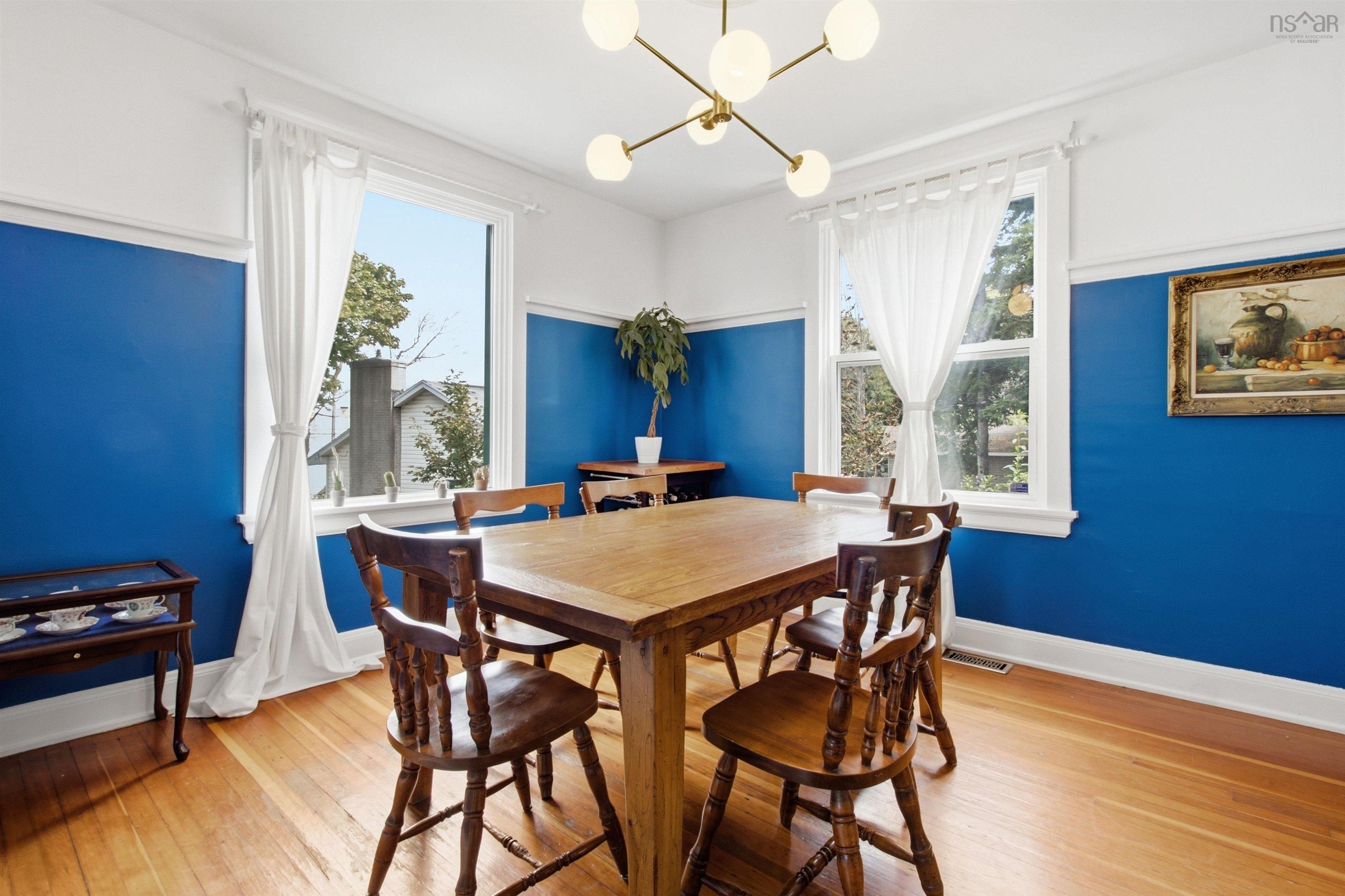 $639,000.00: 3622 Barrington Street, Halifax